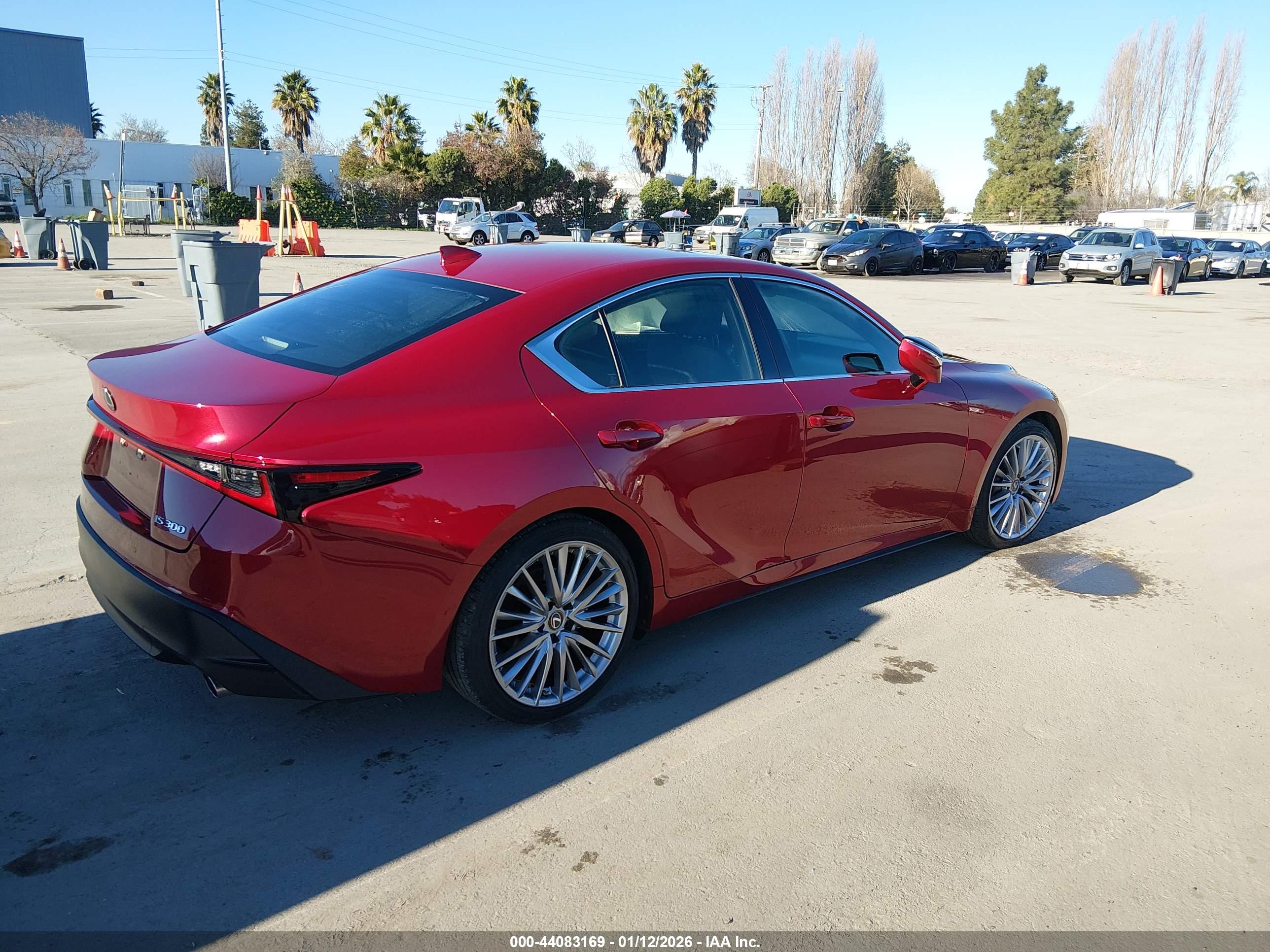 LEXUS IS image 4