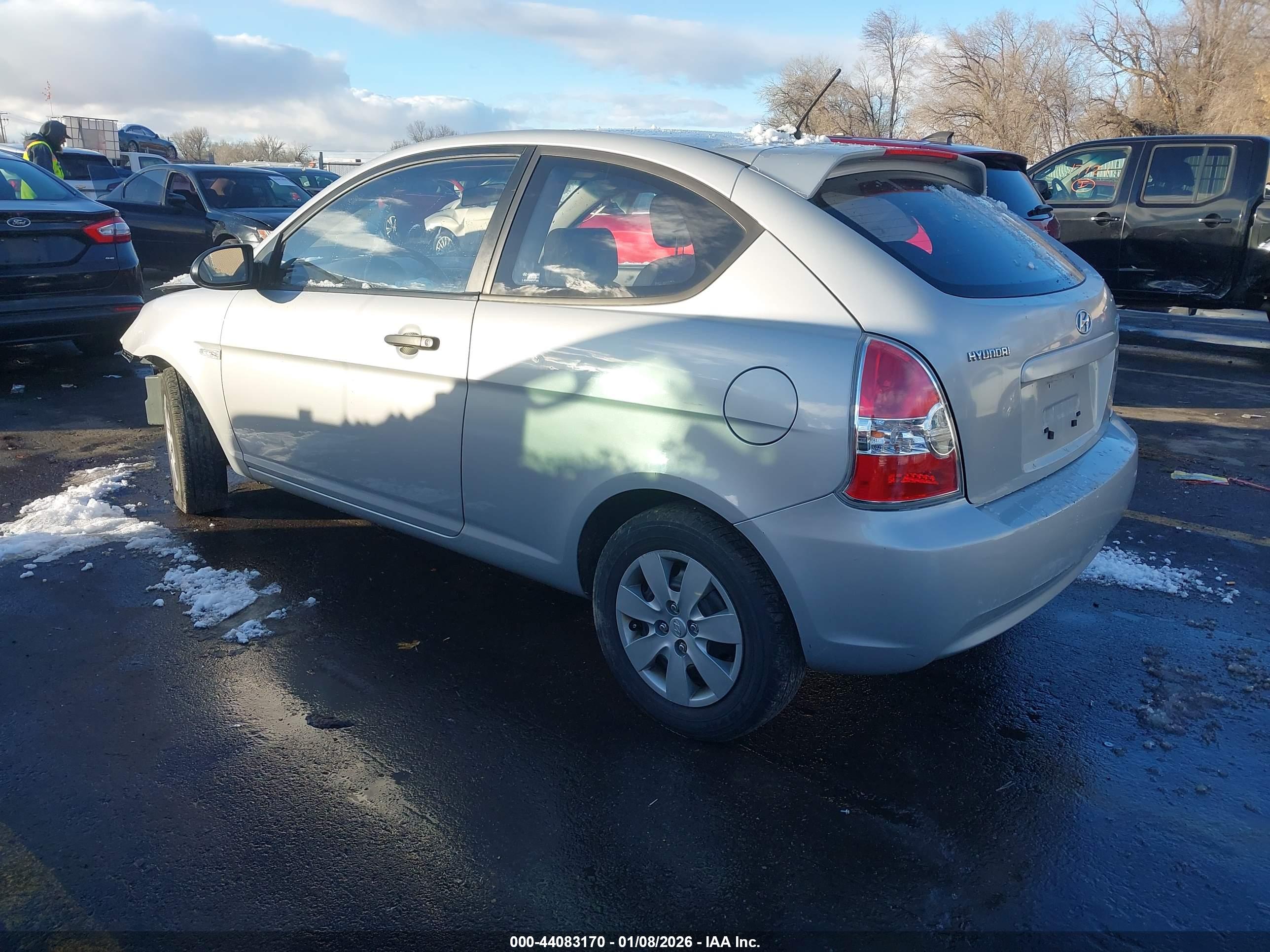 HYUNDAI ACCENT image 3