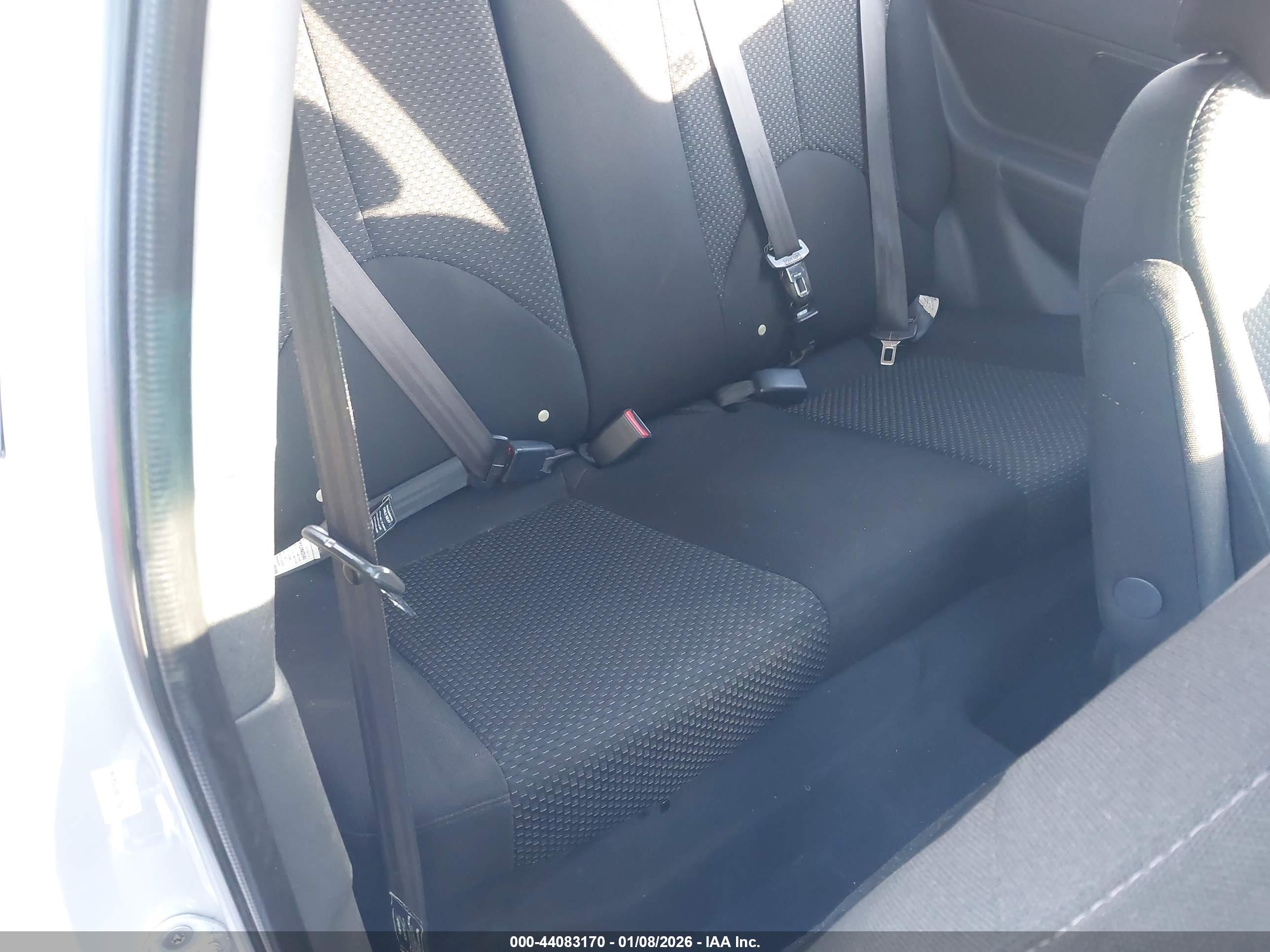 HYUNDAI ACCENT image 8