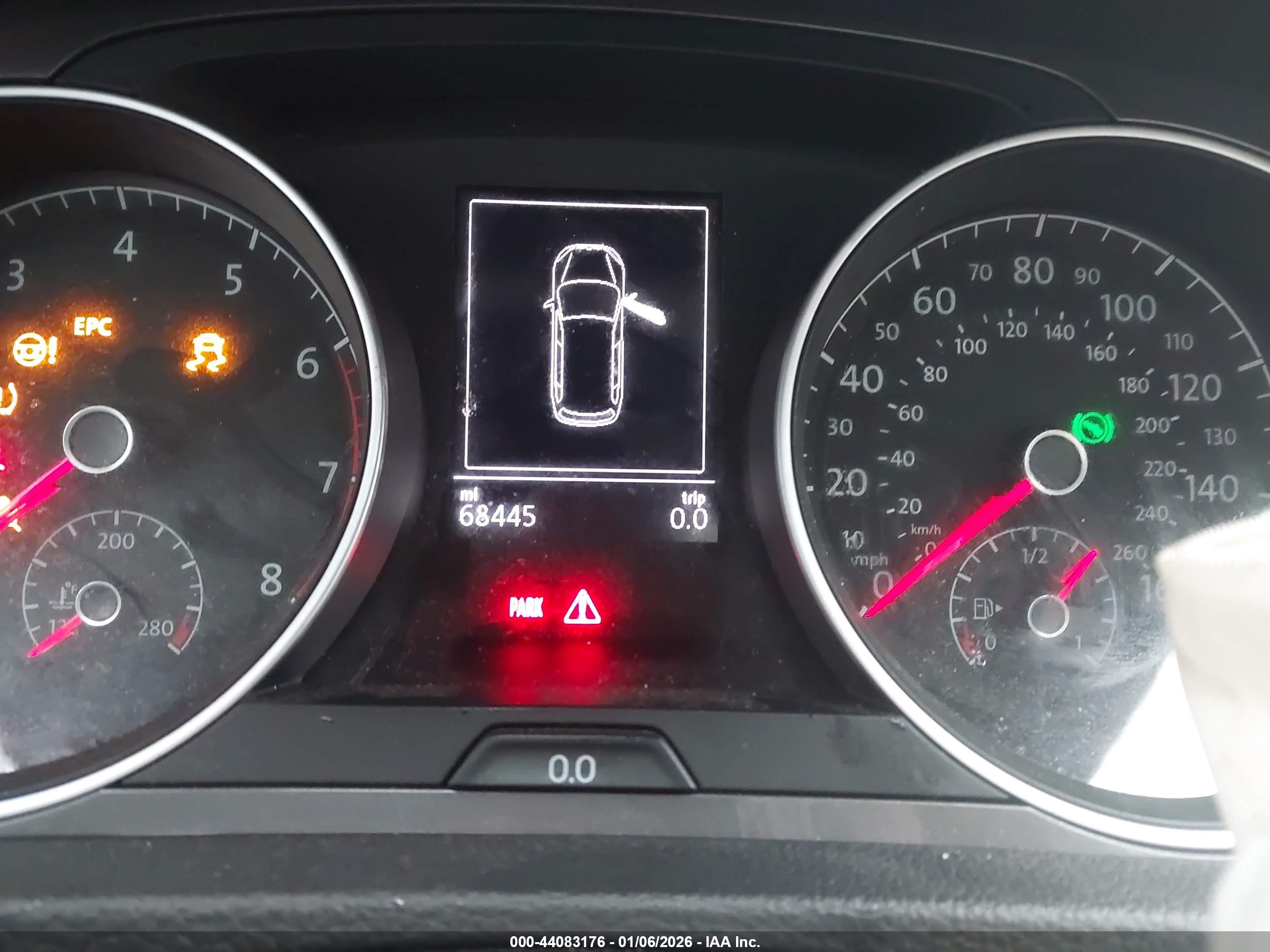 VOLKSWAGEN GOLF image 7