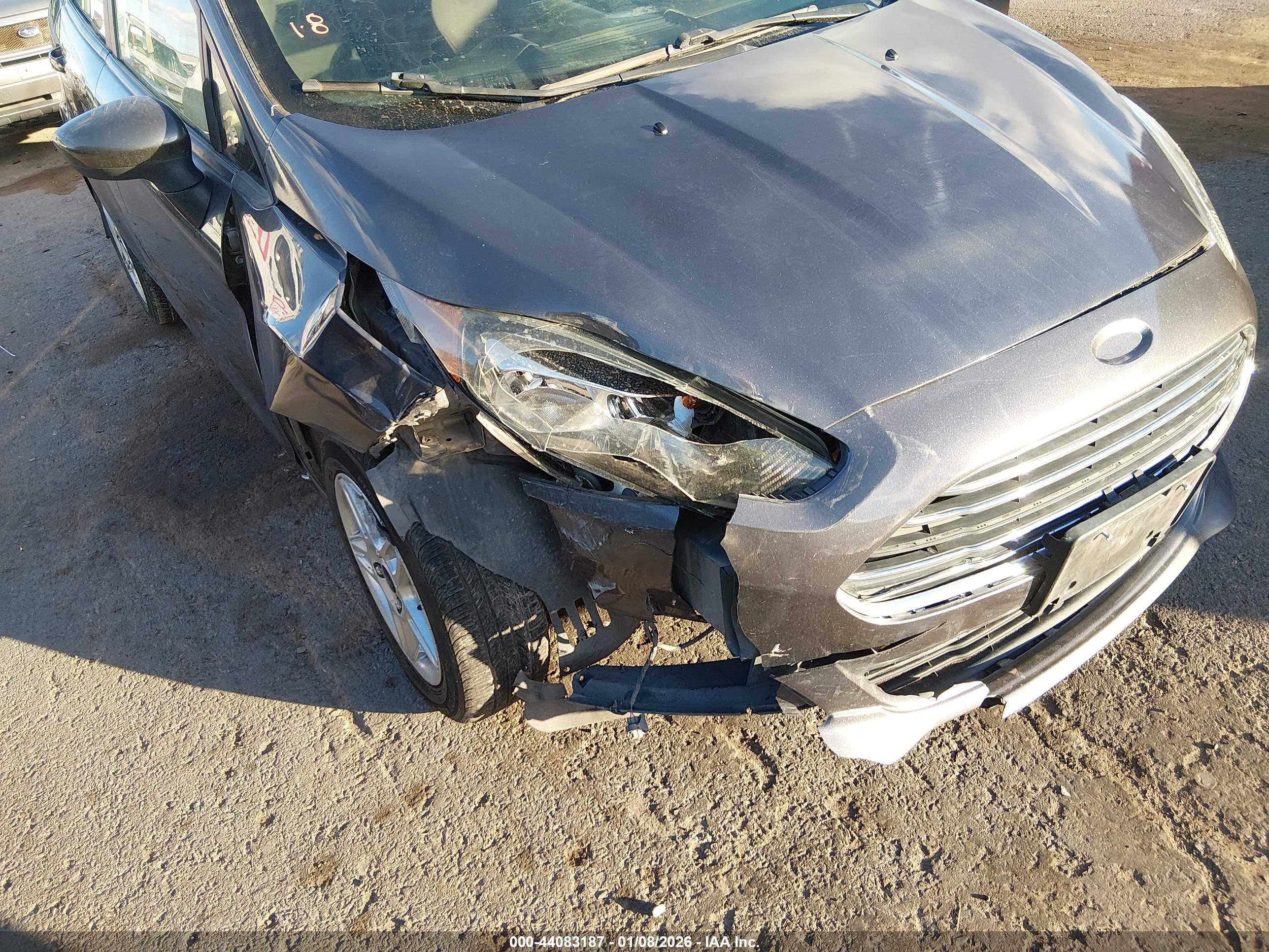 FORD FIESTA image 6
