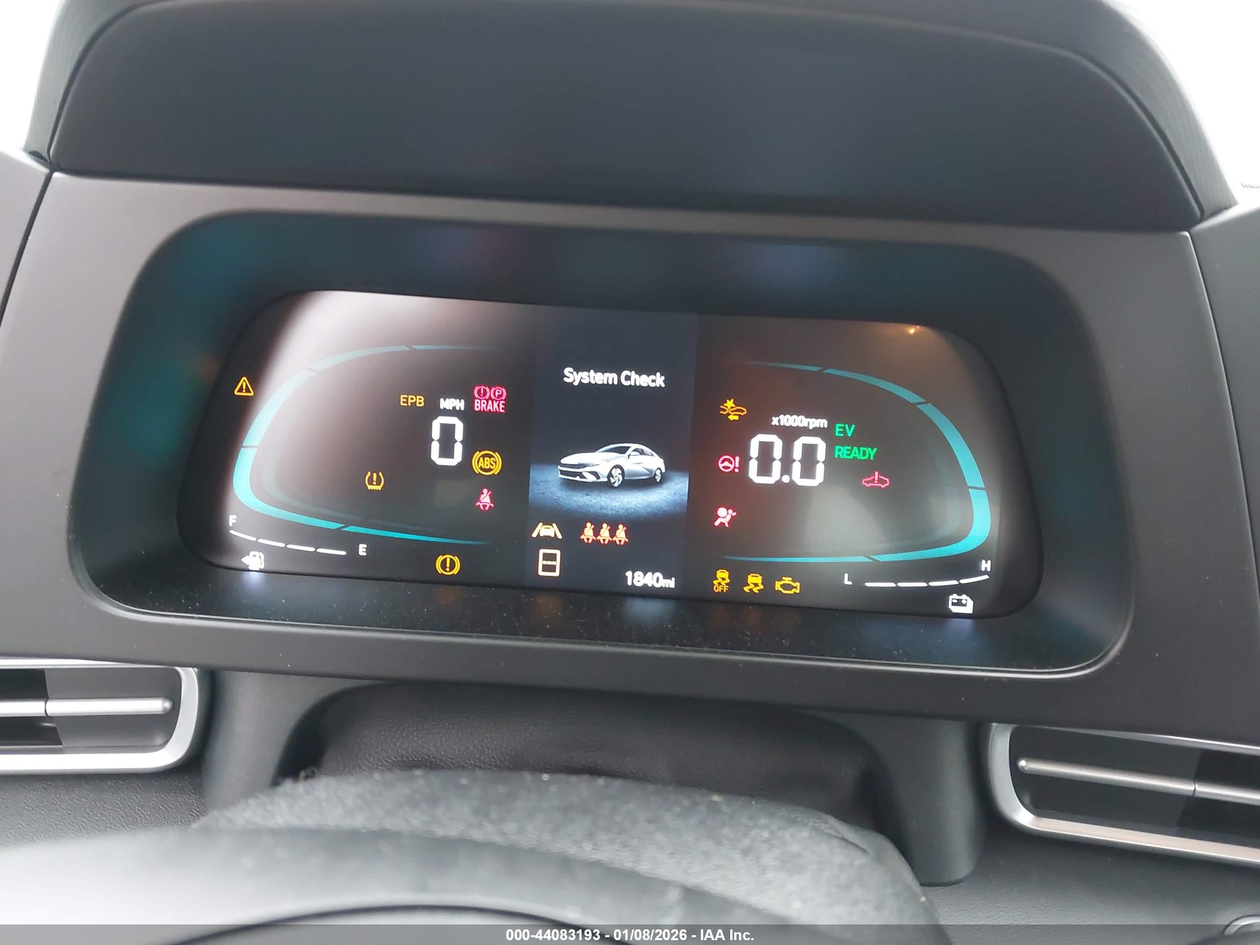 HYUNDAI ELANTRA image 7