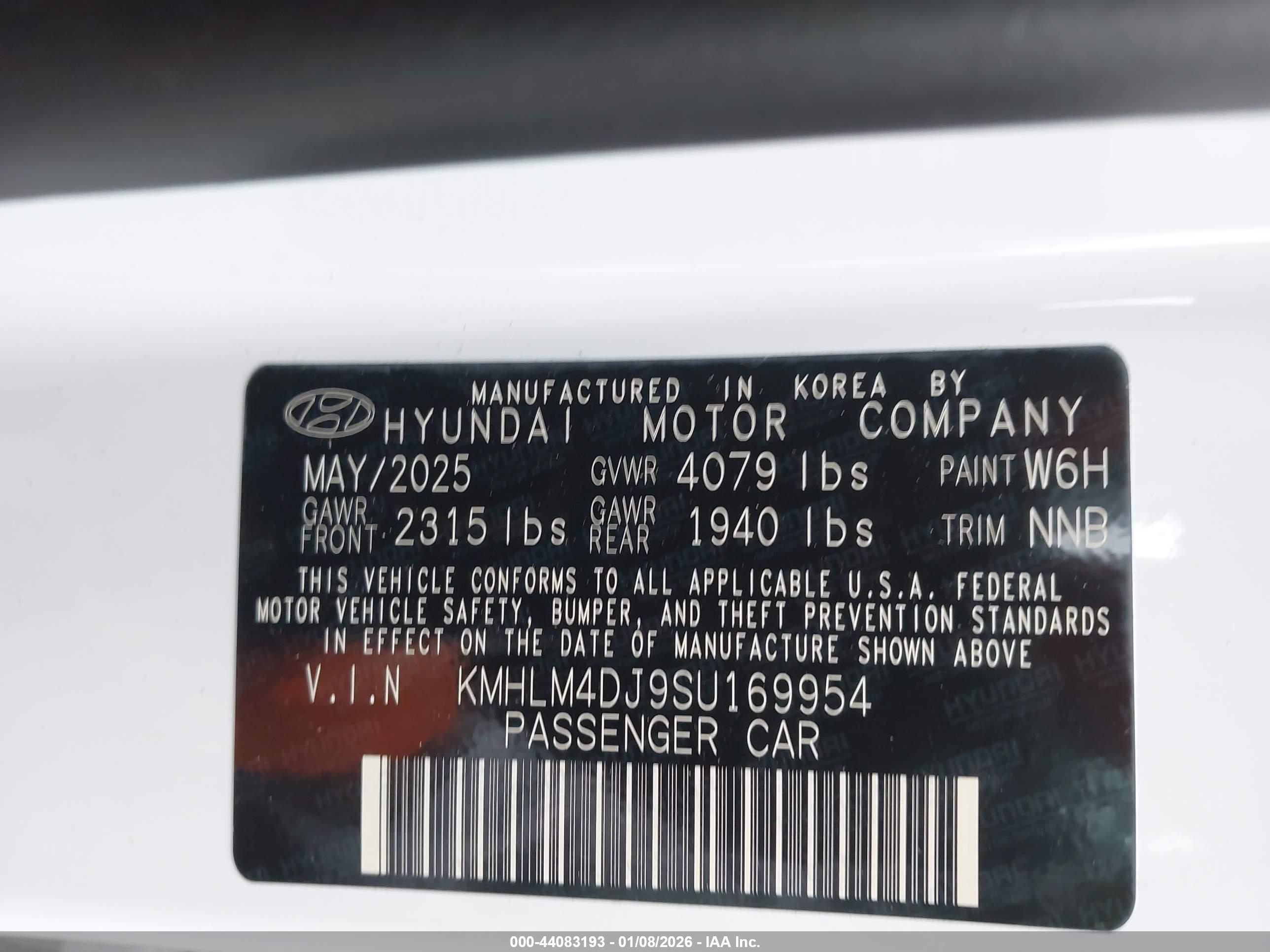 HYUNDAI ELANTRA image 9