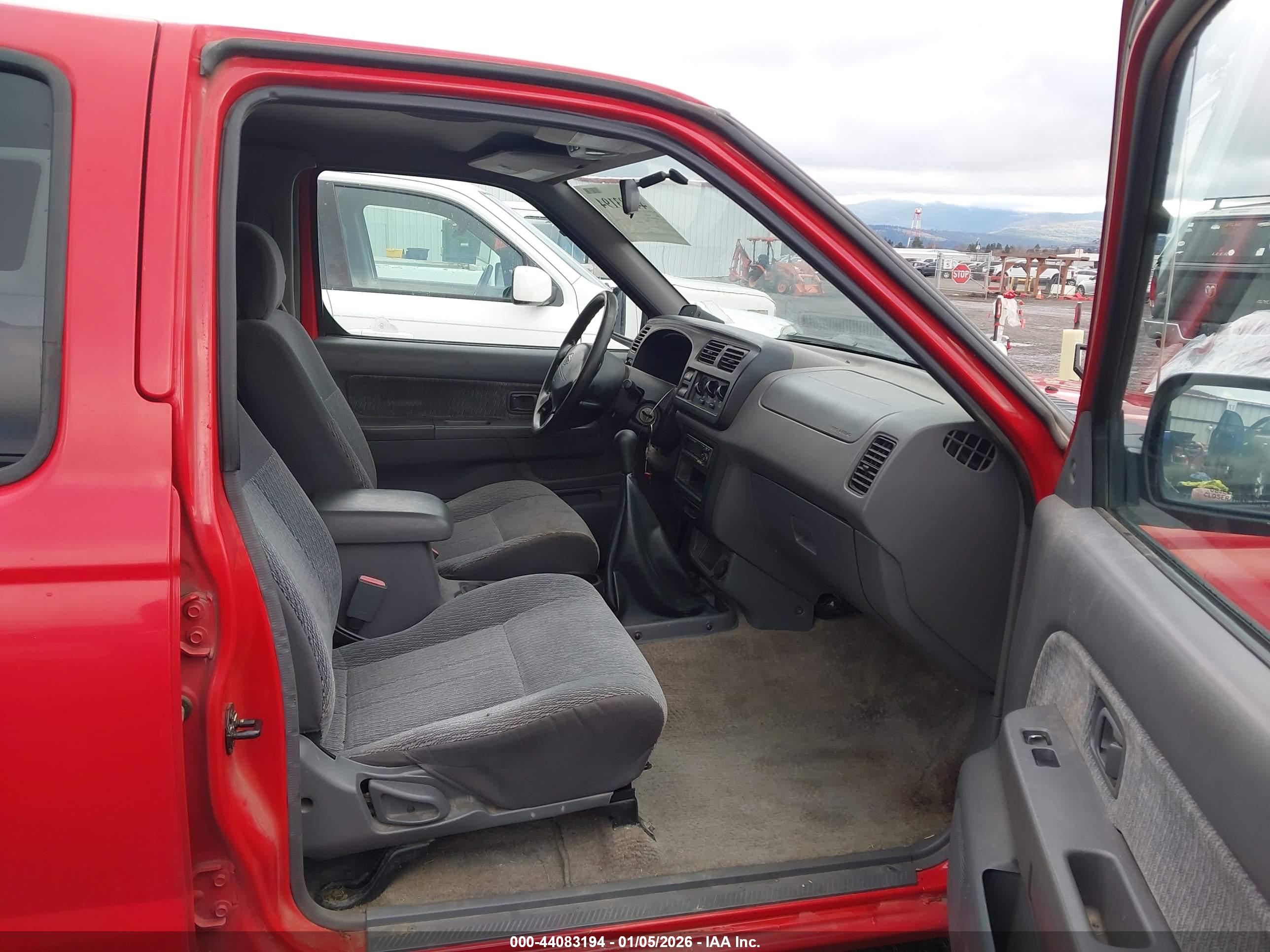 NISSAN FRONTIER image 5