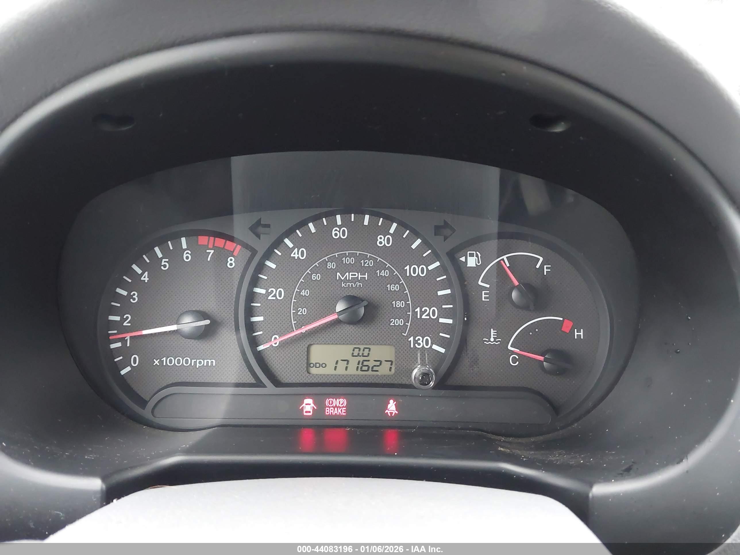 HYUNDAI ACCENT image 7