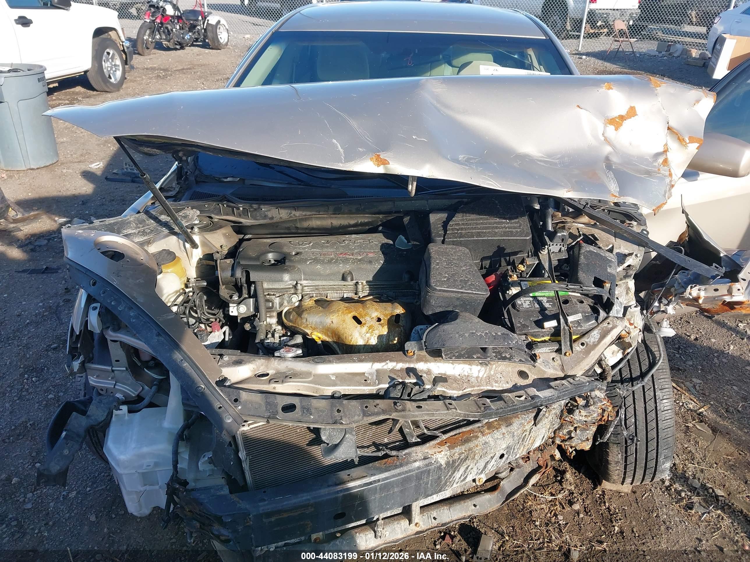 TOYOTA CAMRY image 10