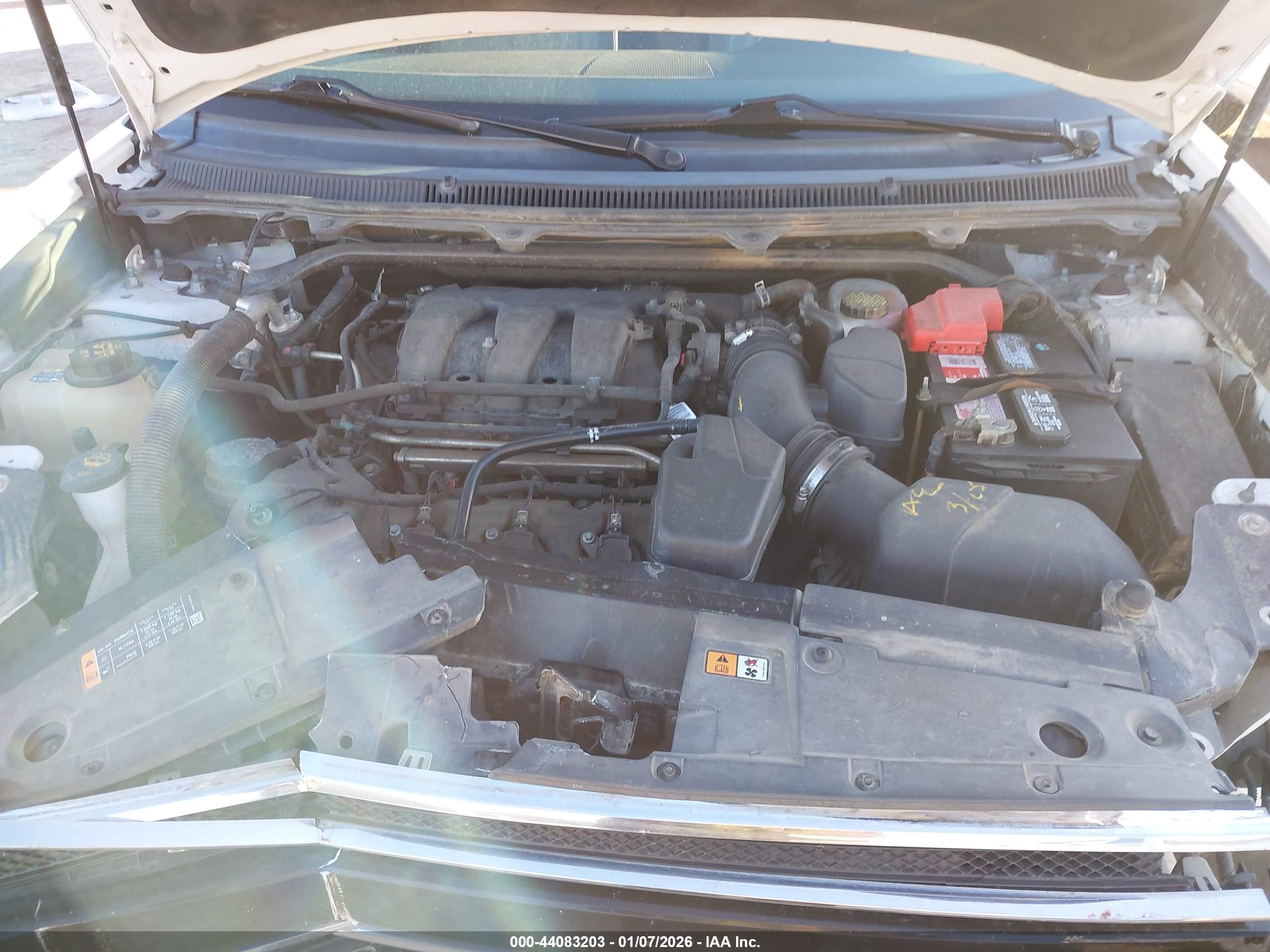 FORD FLEX image 10