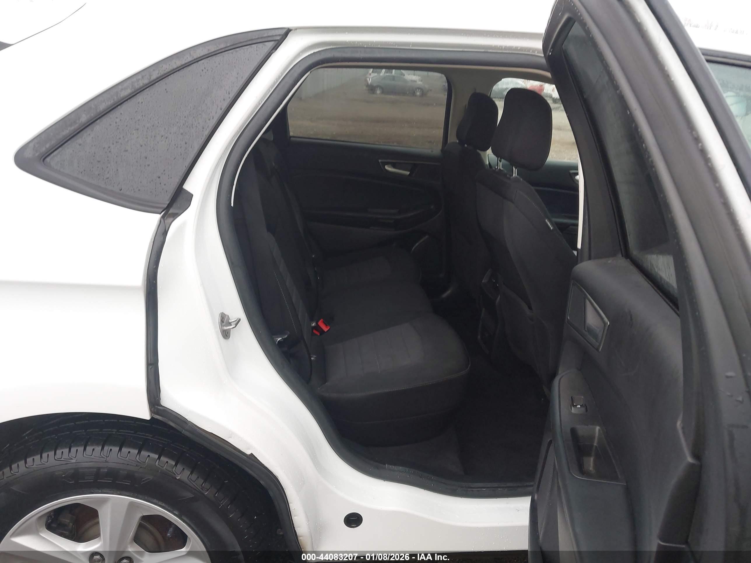 FORD EDGE image 8