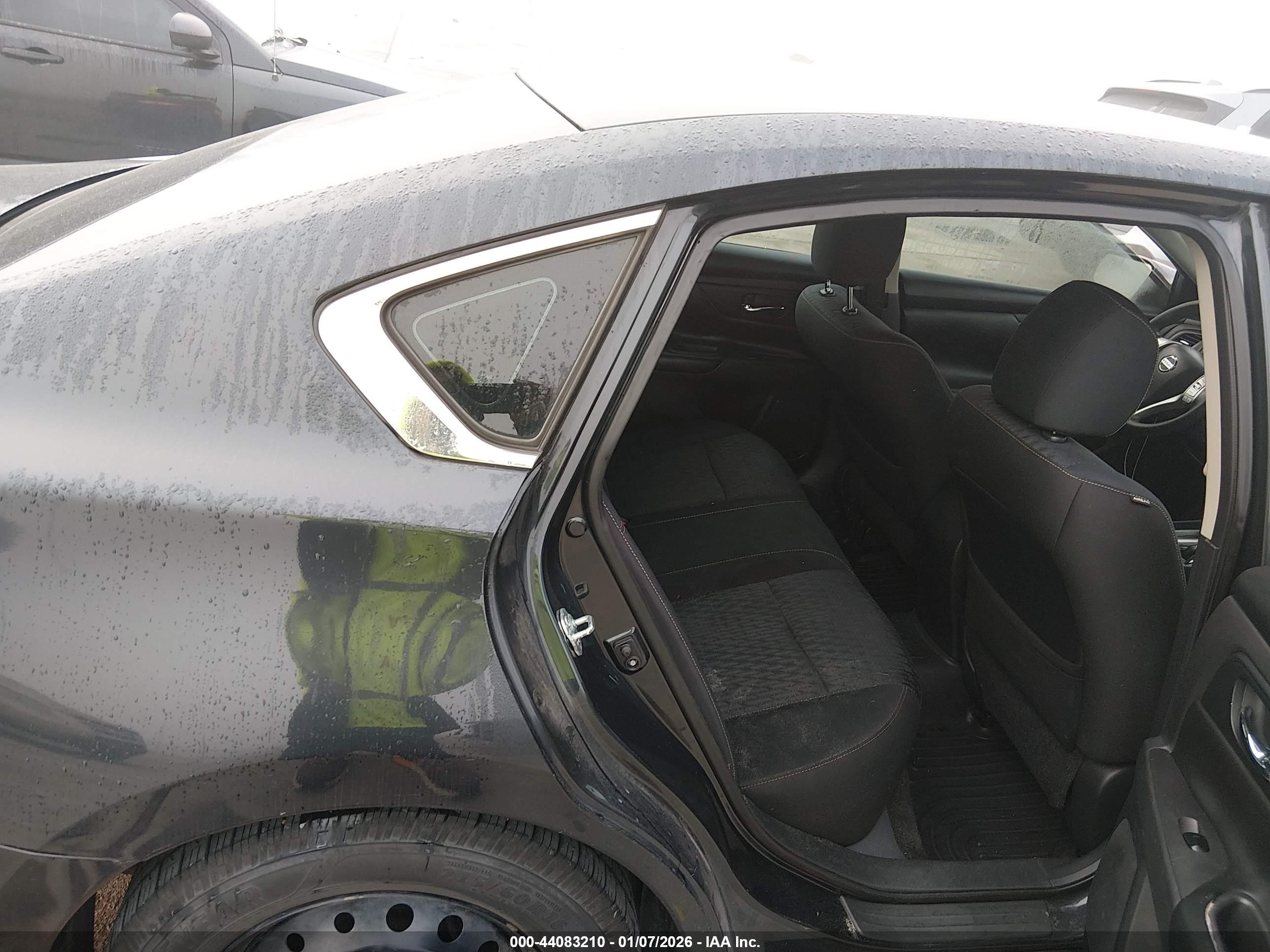 NISSAN ALTIMA image 8