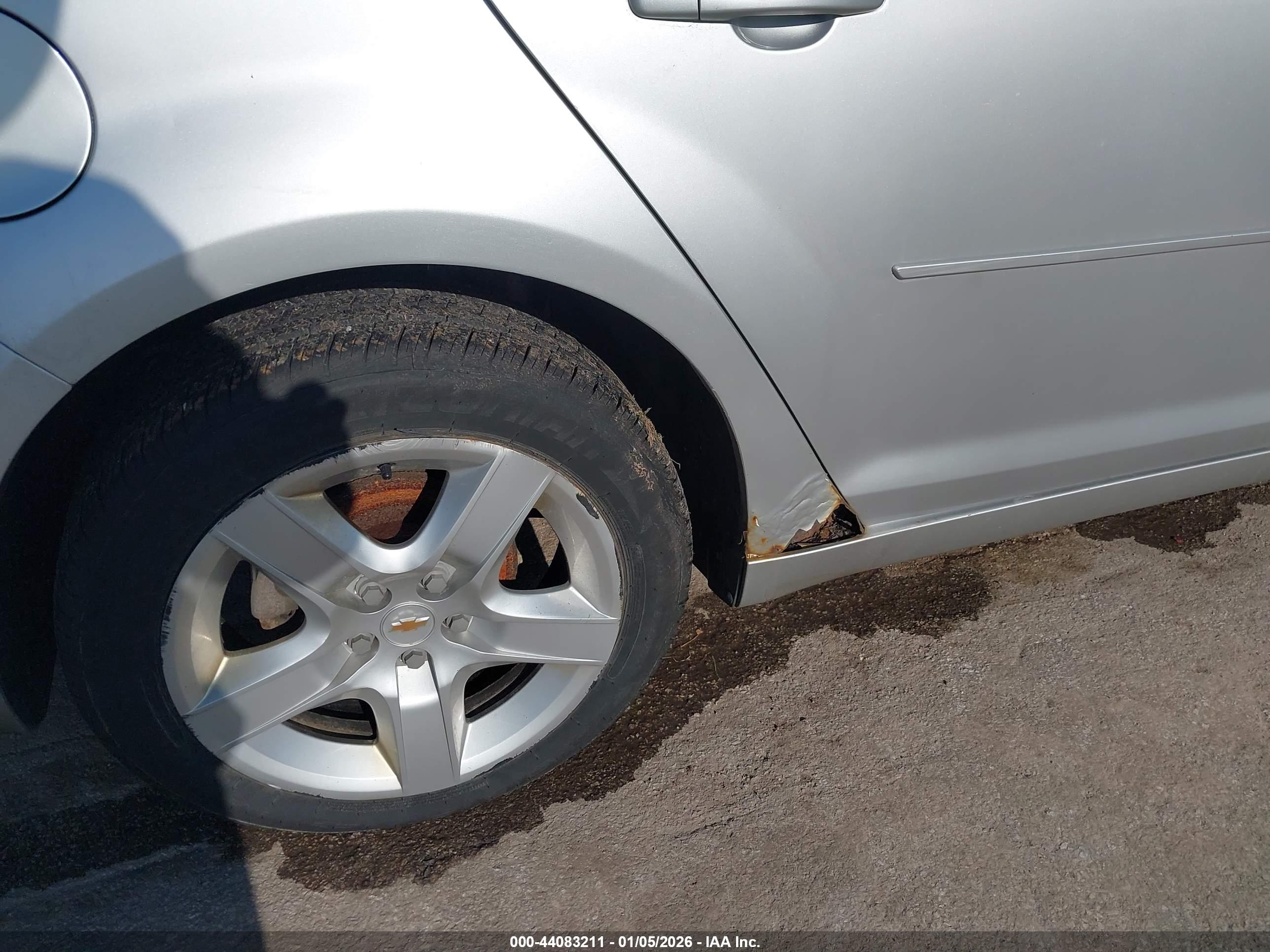 CHEVROLET MALIBU image 6