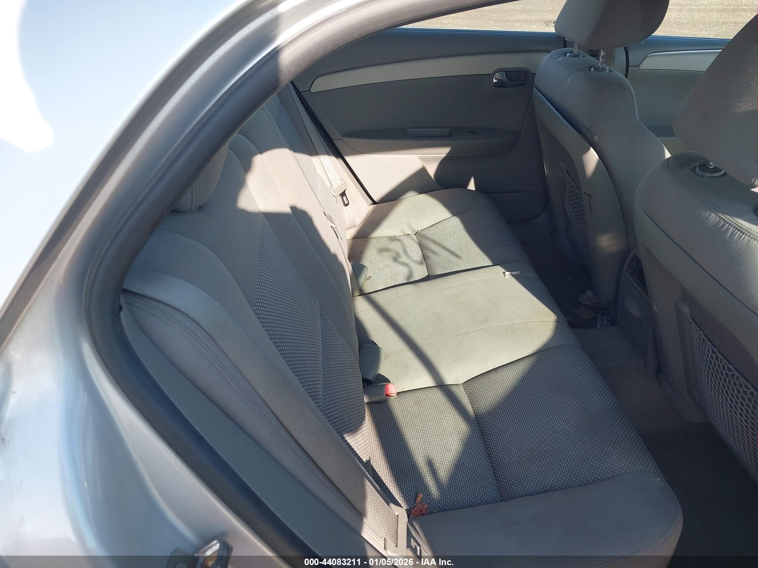 CHEVROLET MALIBU image 8