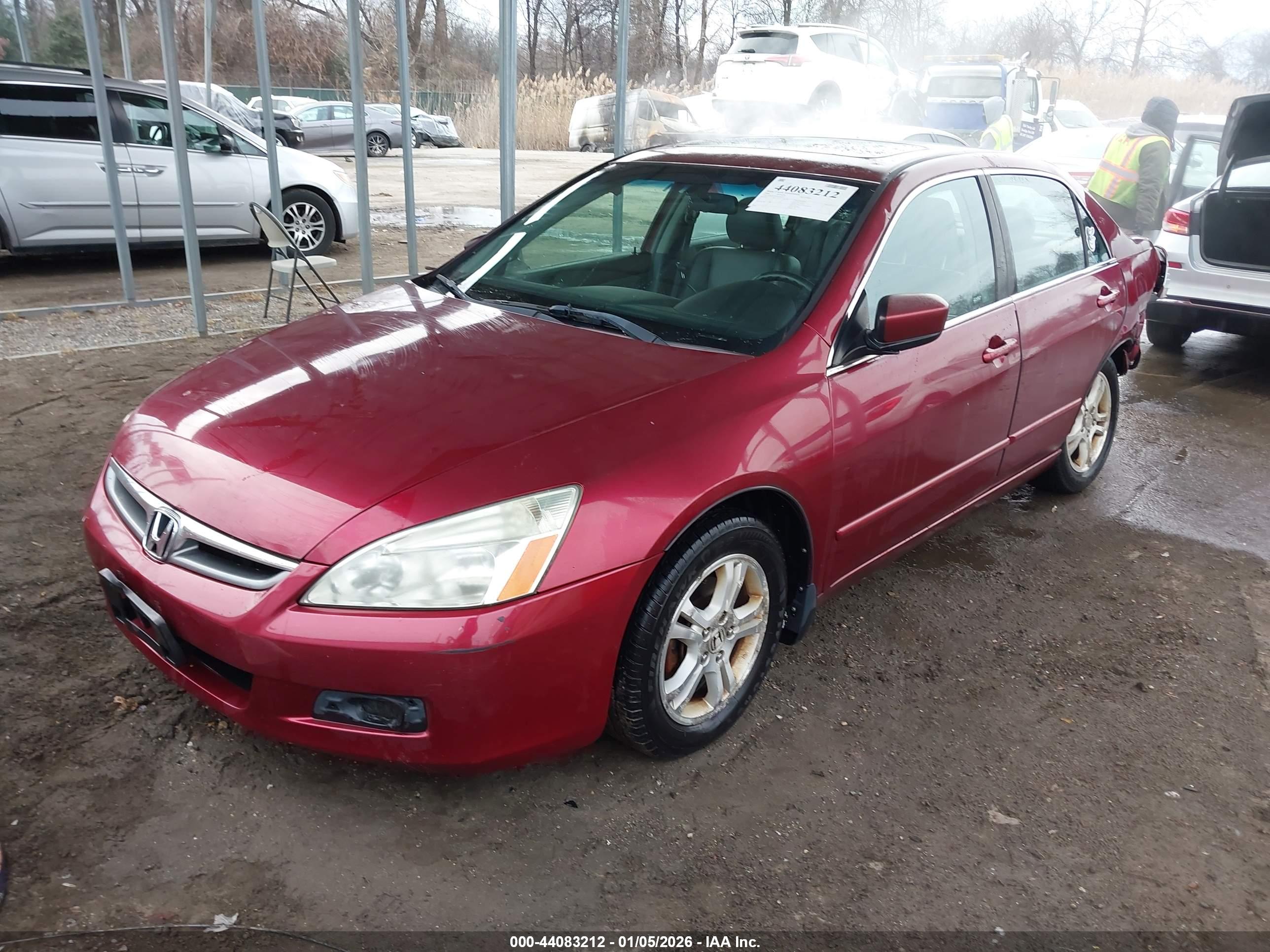 HONDA ACCORD image 2