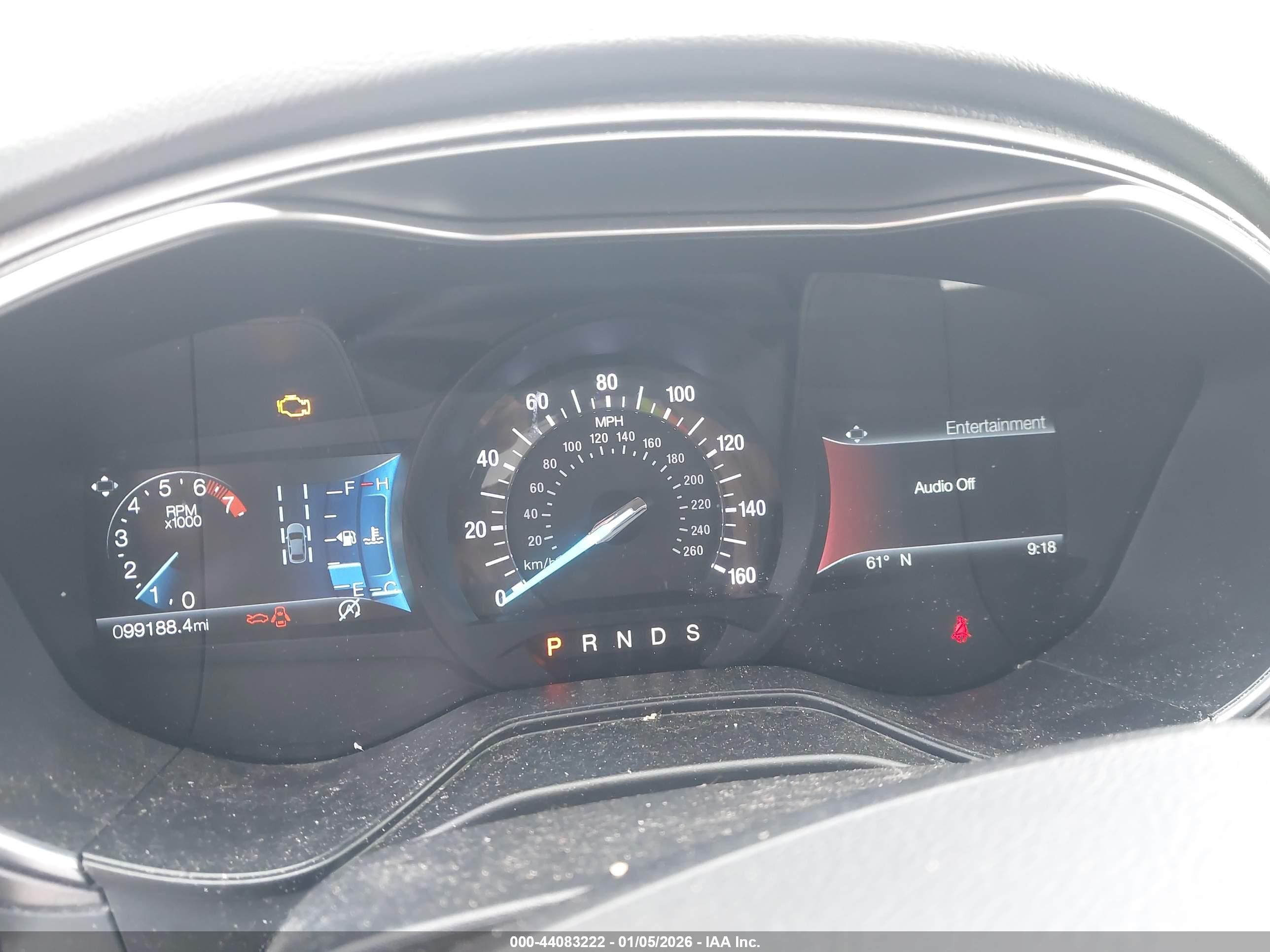 FORD FUSION image 7