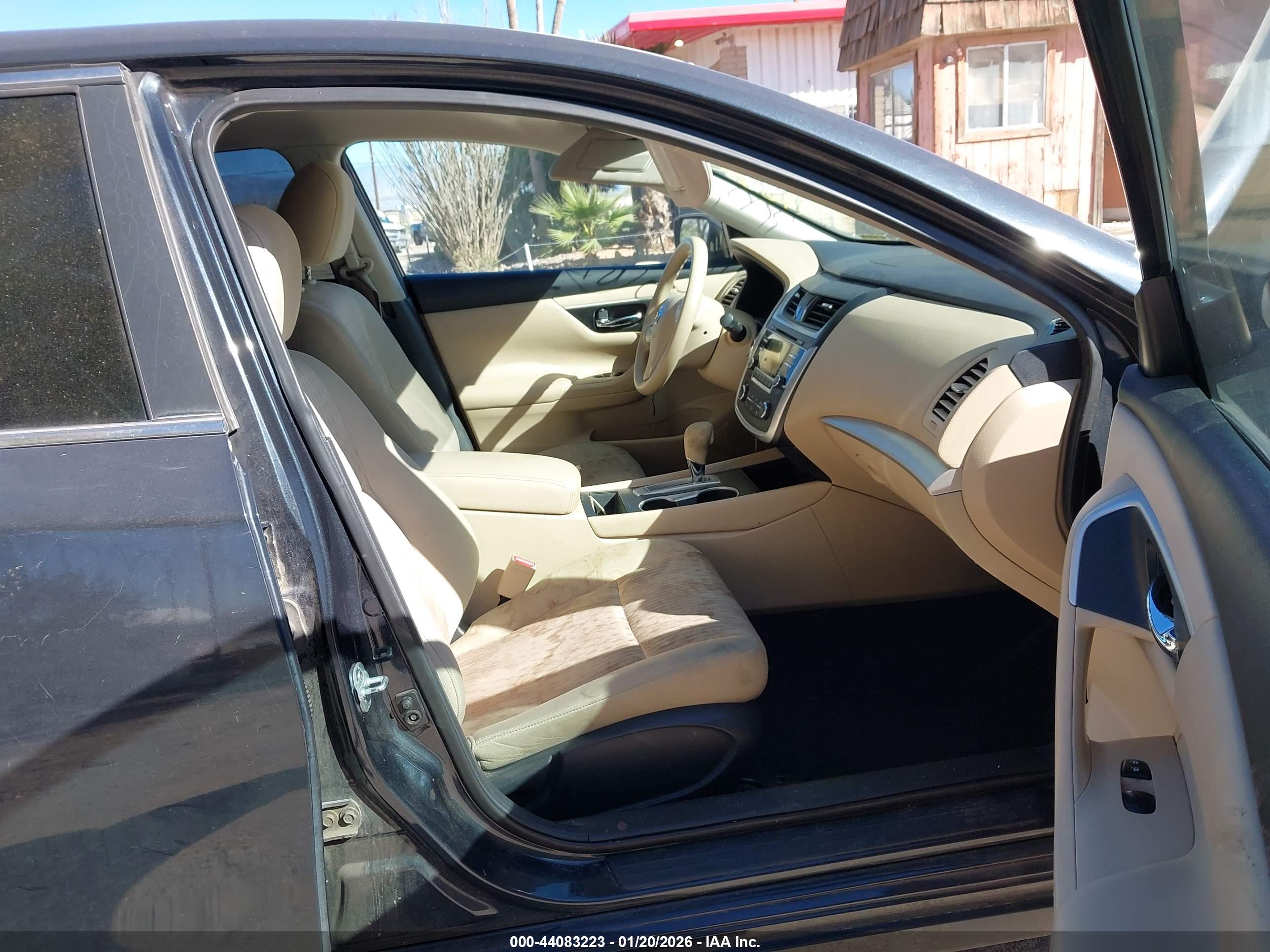 NISSAN ALTIMA image 5
