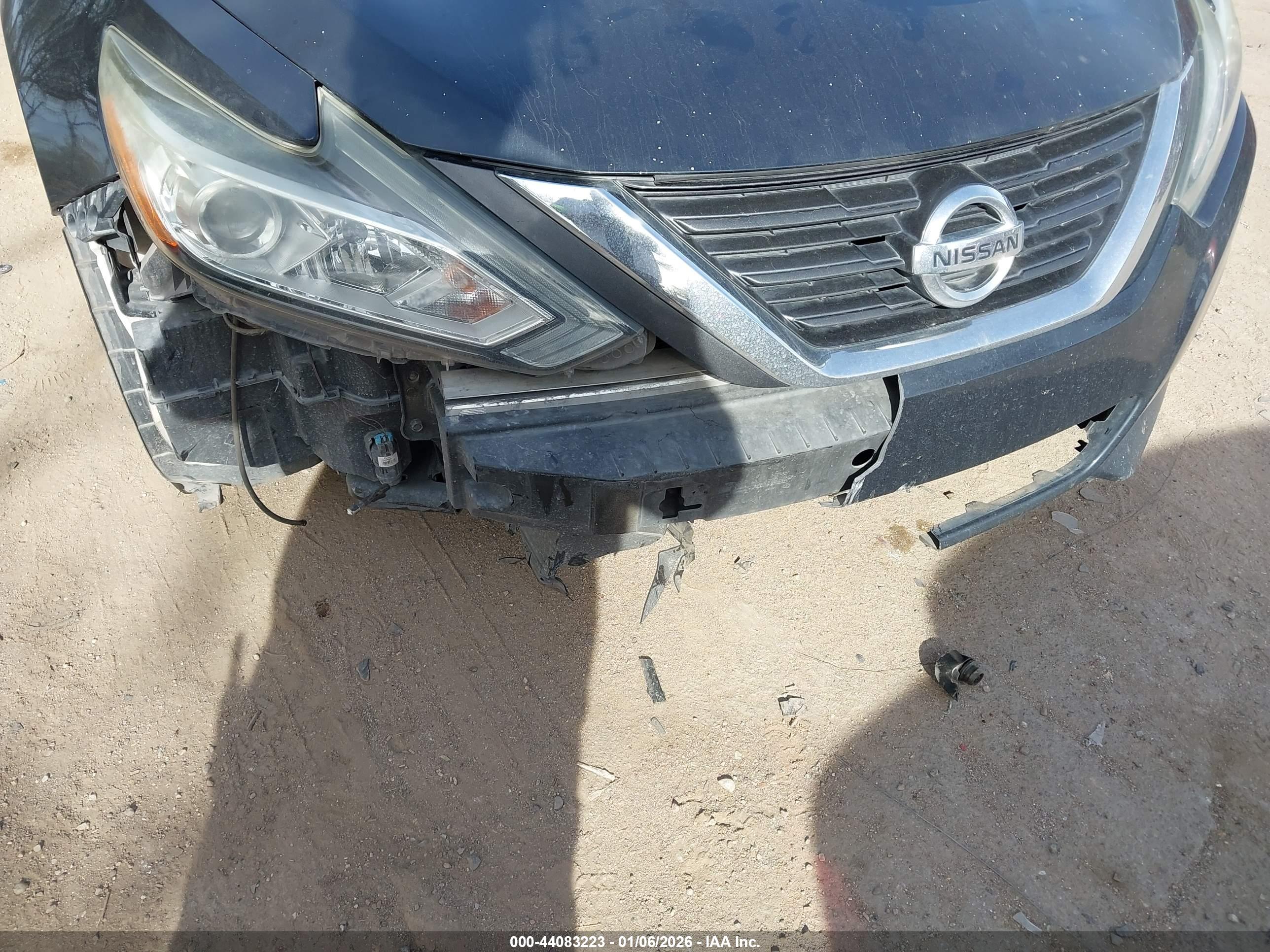 NISSAN ALTIMA image 6