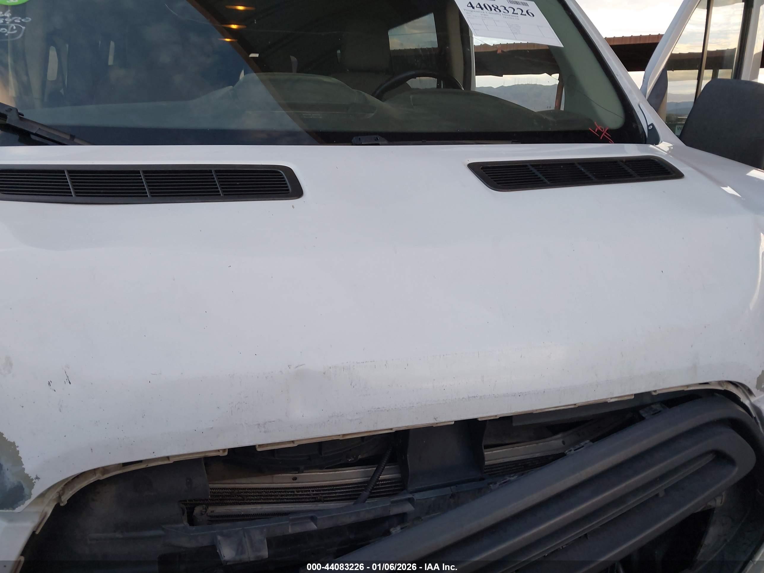 FORD TRANSIT-350 image 10