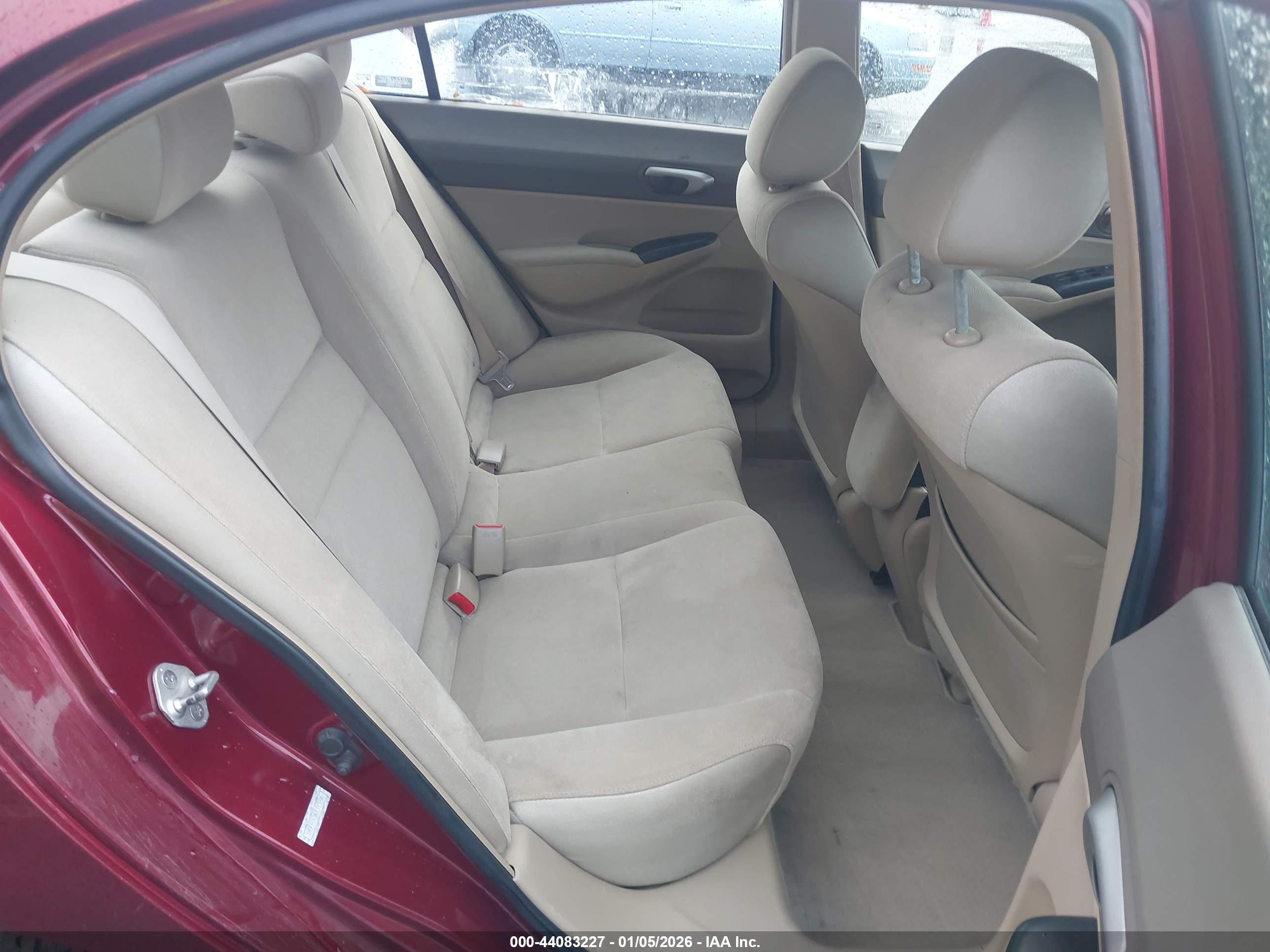 HONDA CIVIC image 8