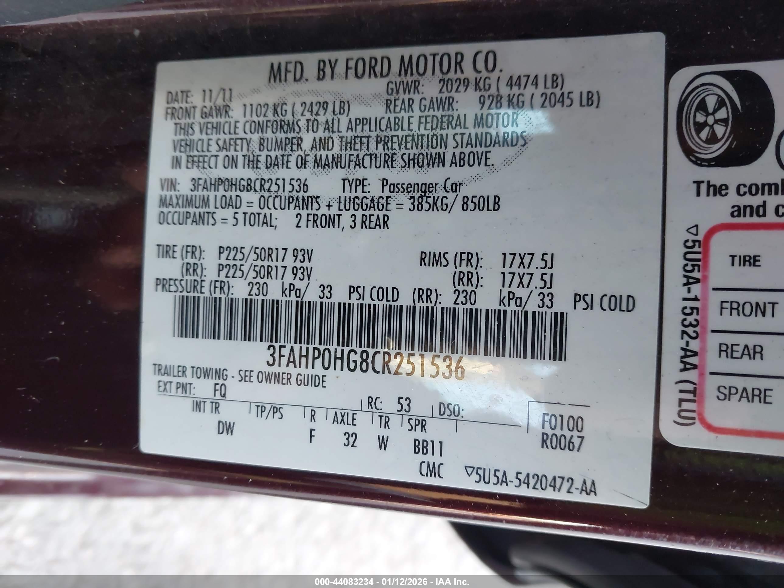 FORD FUSION image 9