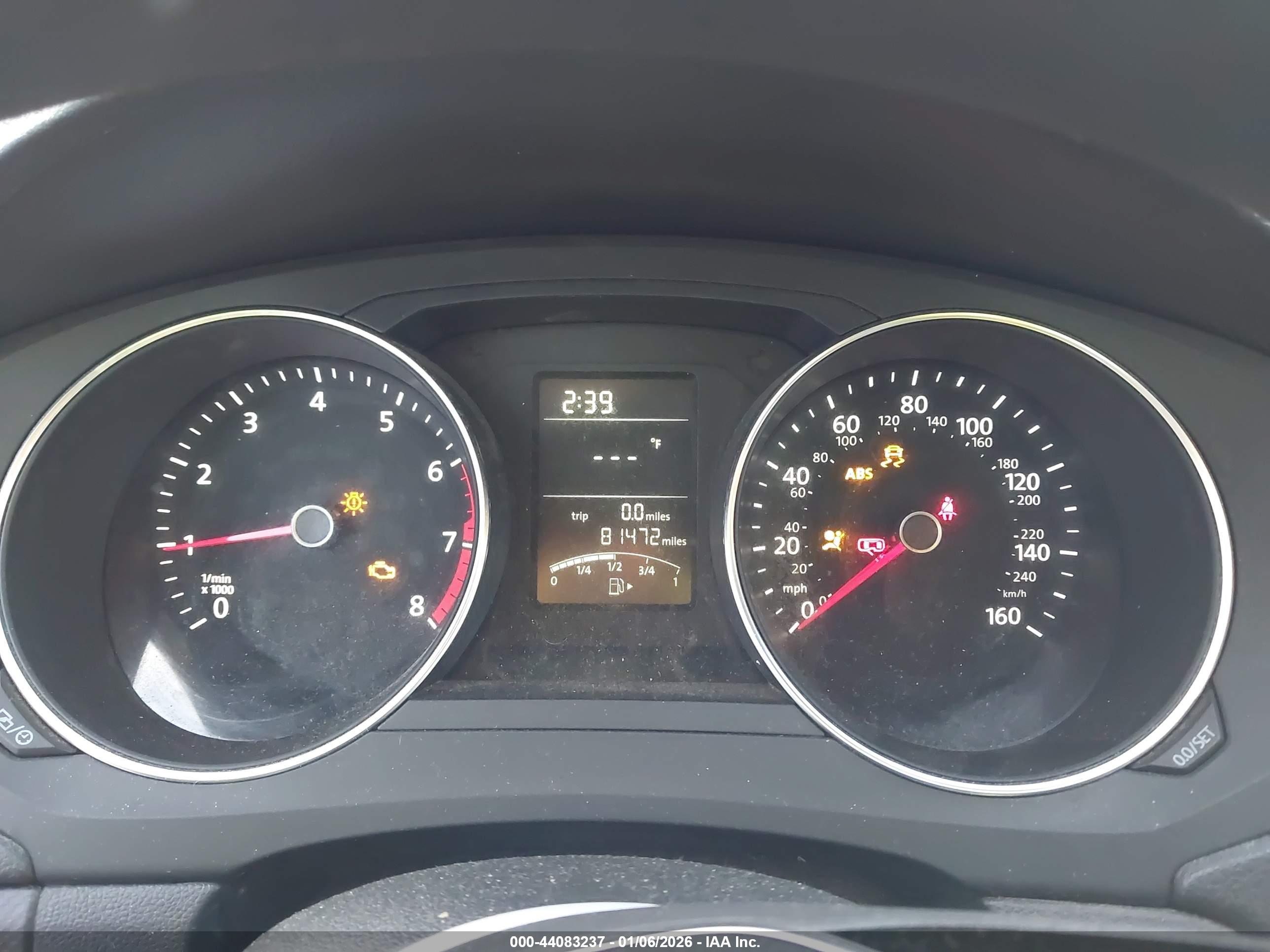 VOLKSWAGEN JETTA image 7