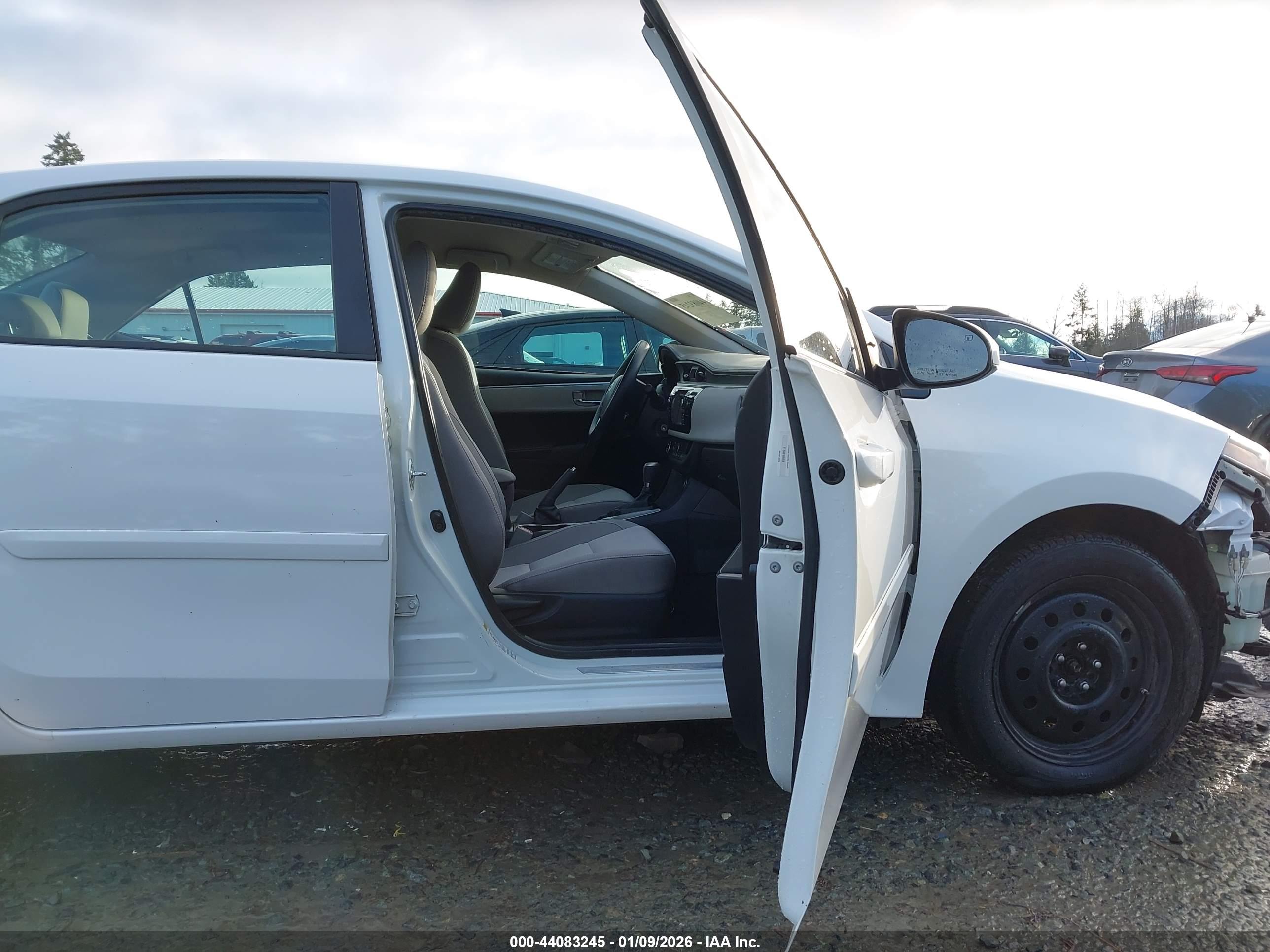 TOYOTA COROLLA image 5