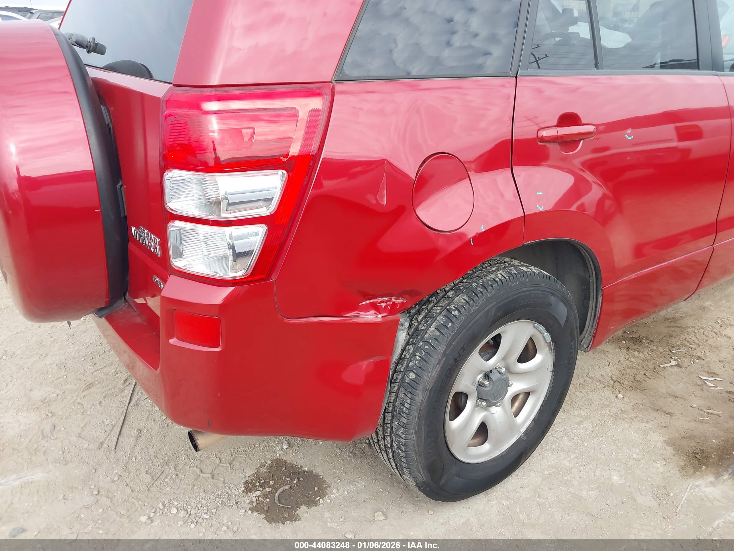 SUZUKI GRAND image 6