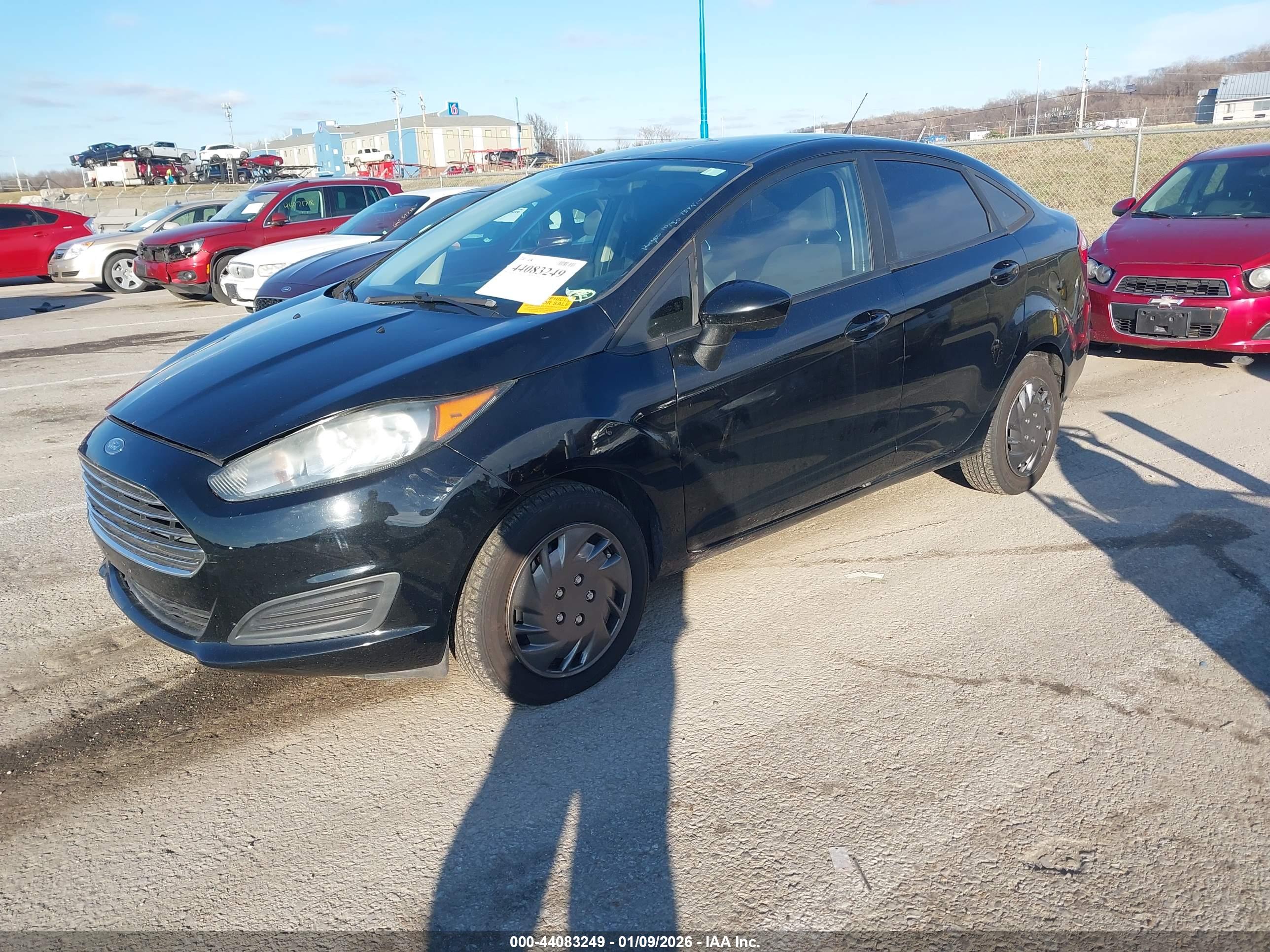 FORD FIESTA image 2