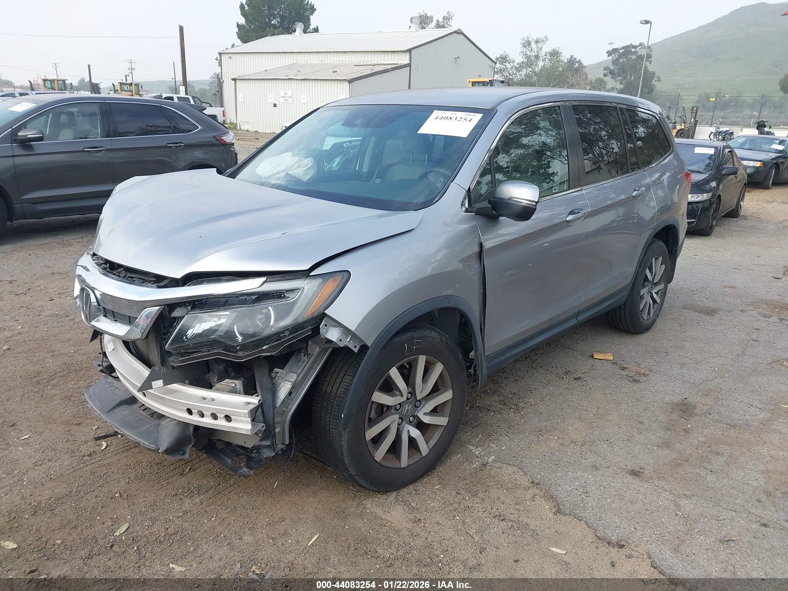 HONDA PILOT image 2
