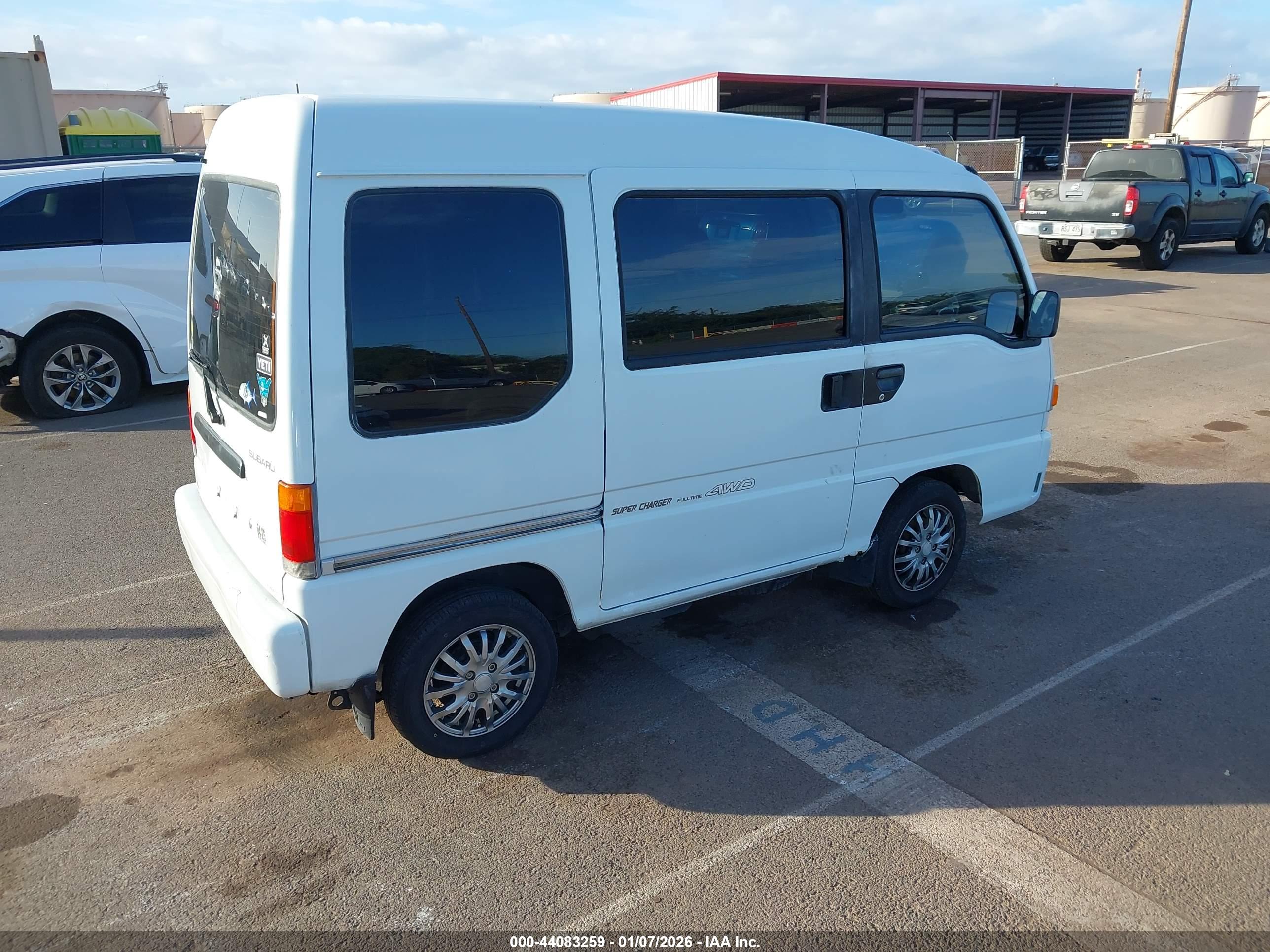 SUBARU SAMBAR image 4
