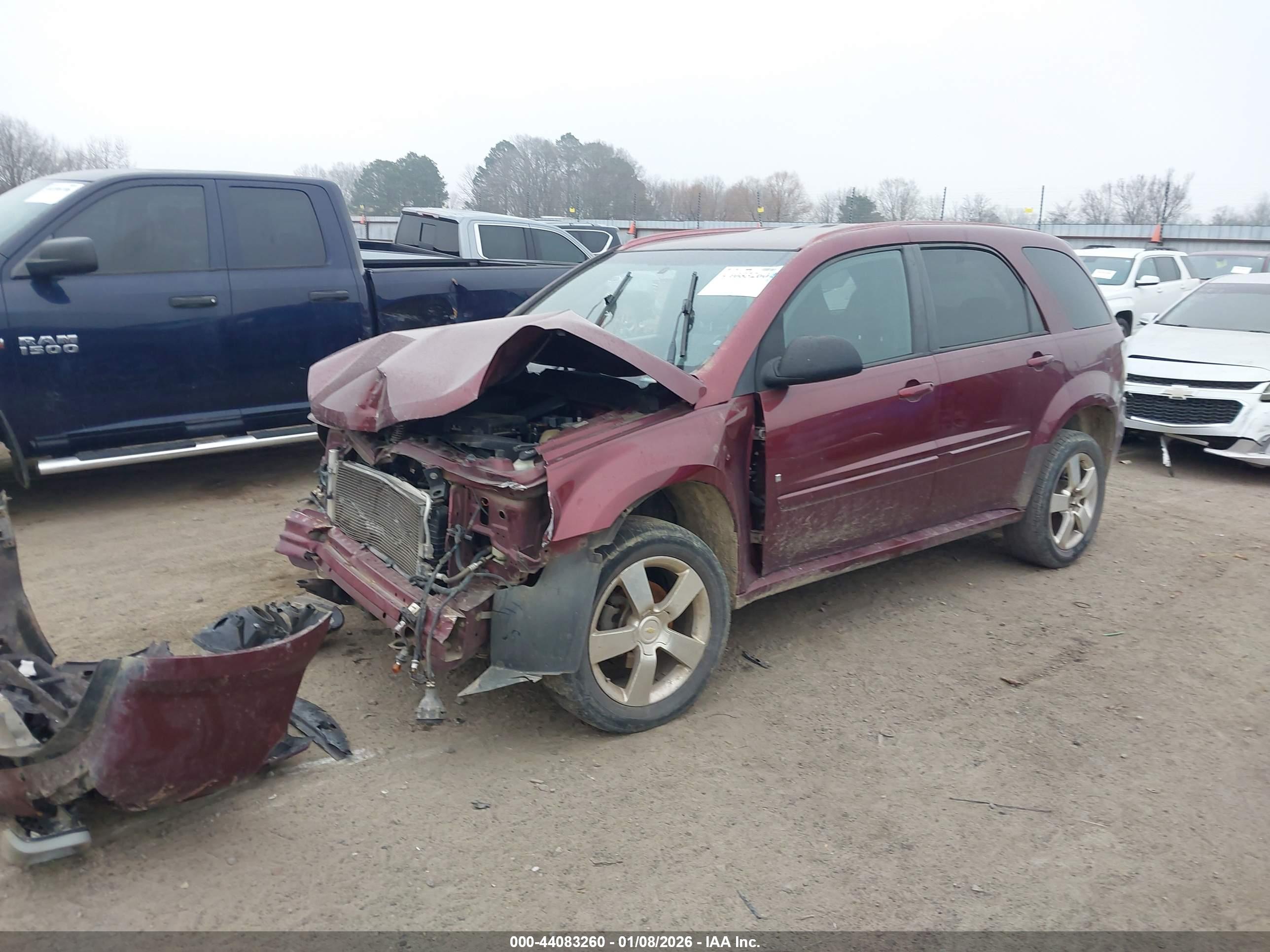CHEVROLET EQUINOX image 2