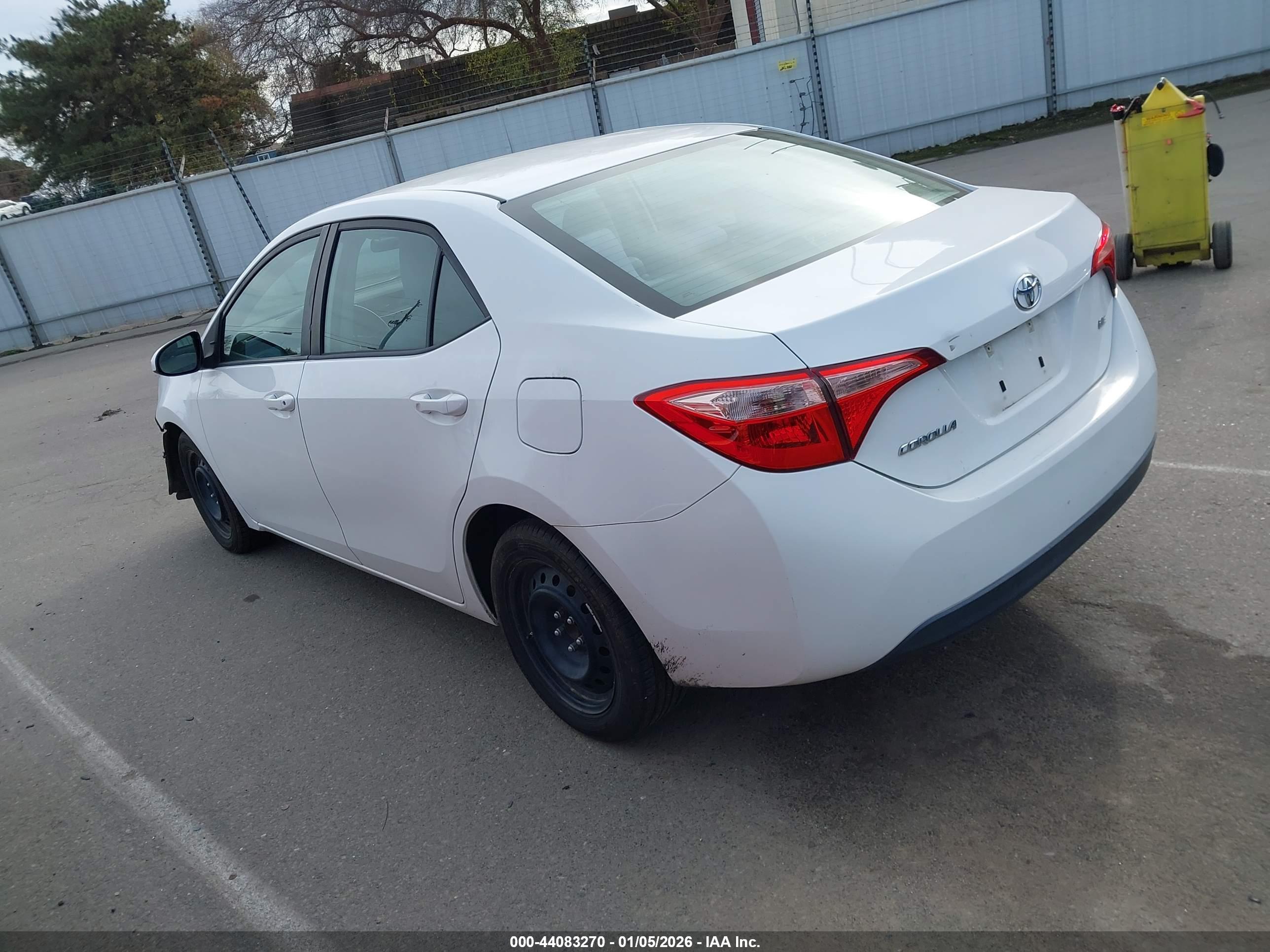TOYOTA COROLLA image 3