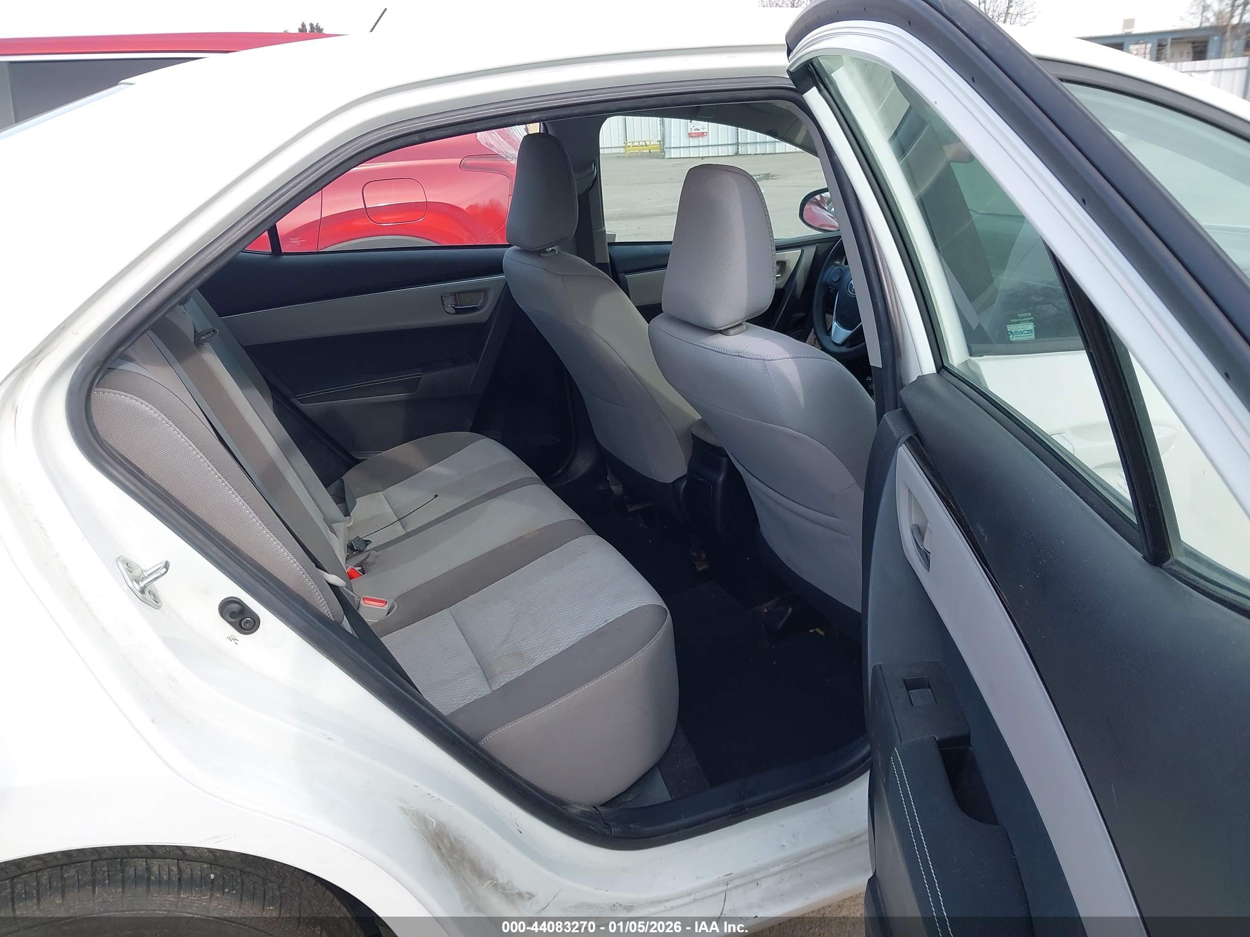 TOYOTA COROLLA image 8
