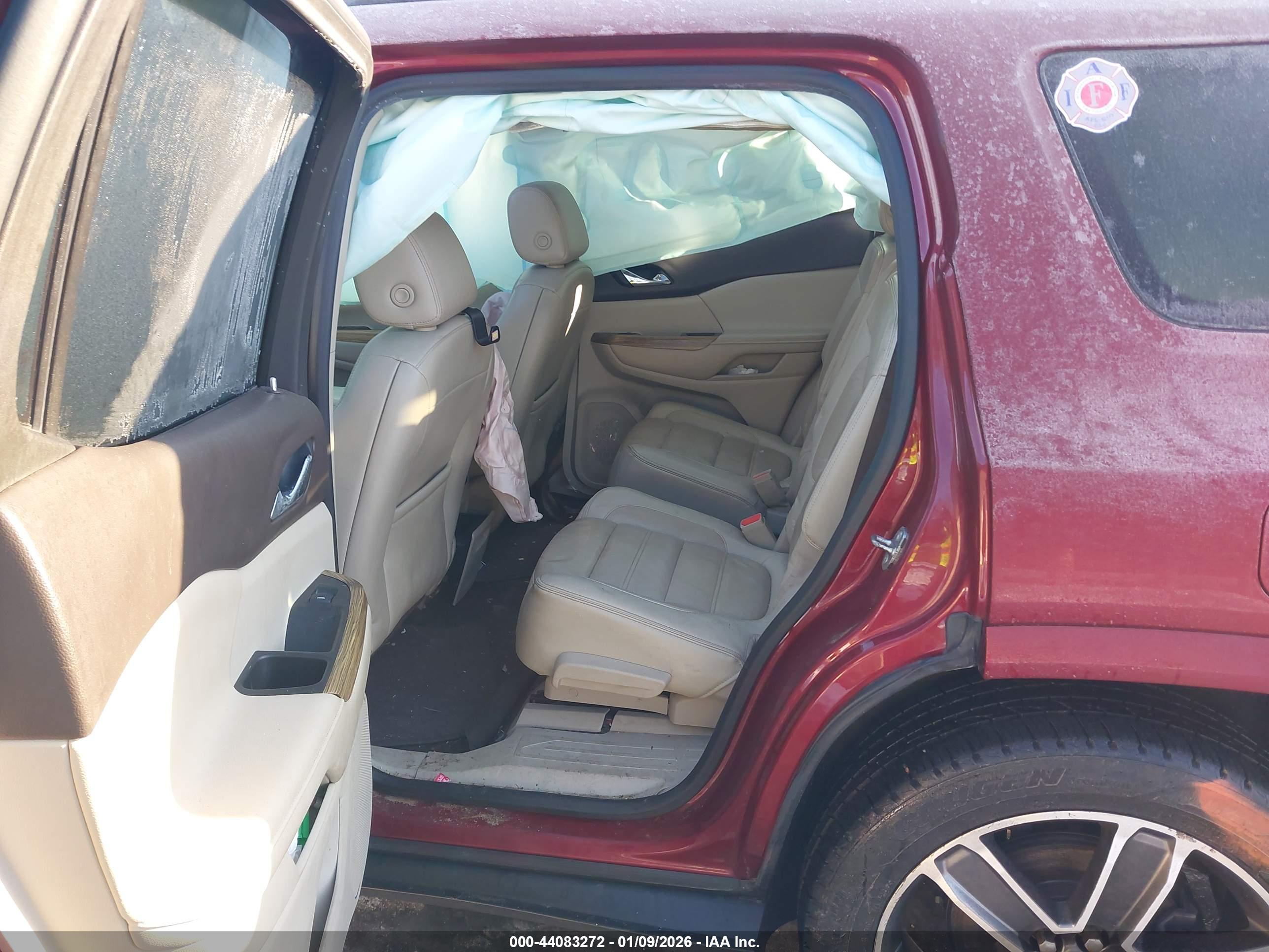 GMC ACADIA image 8