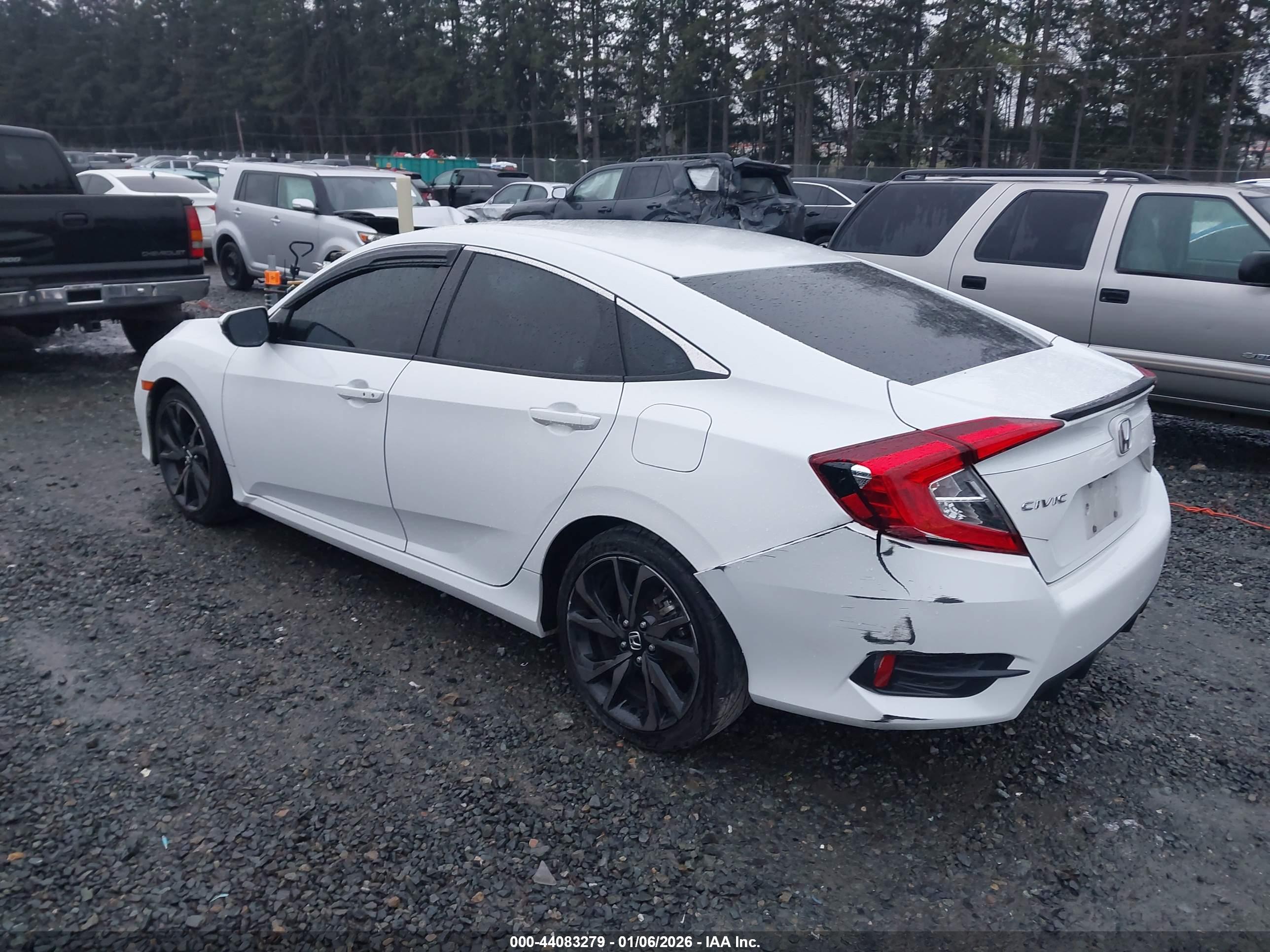 HONDA CIVIC image 3