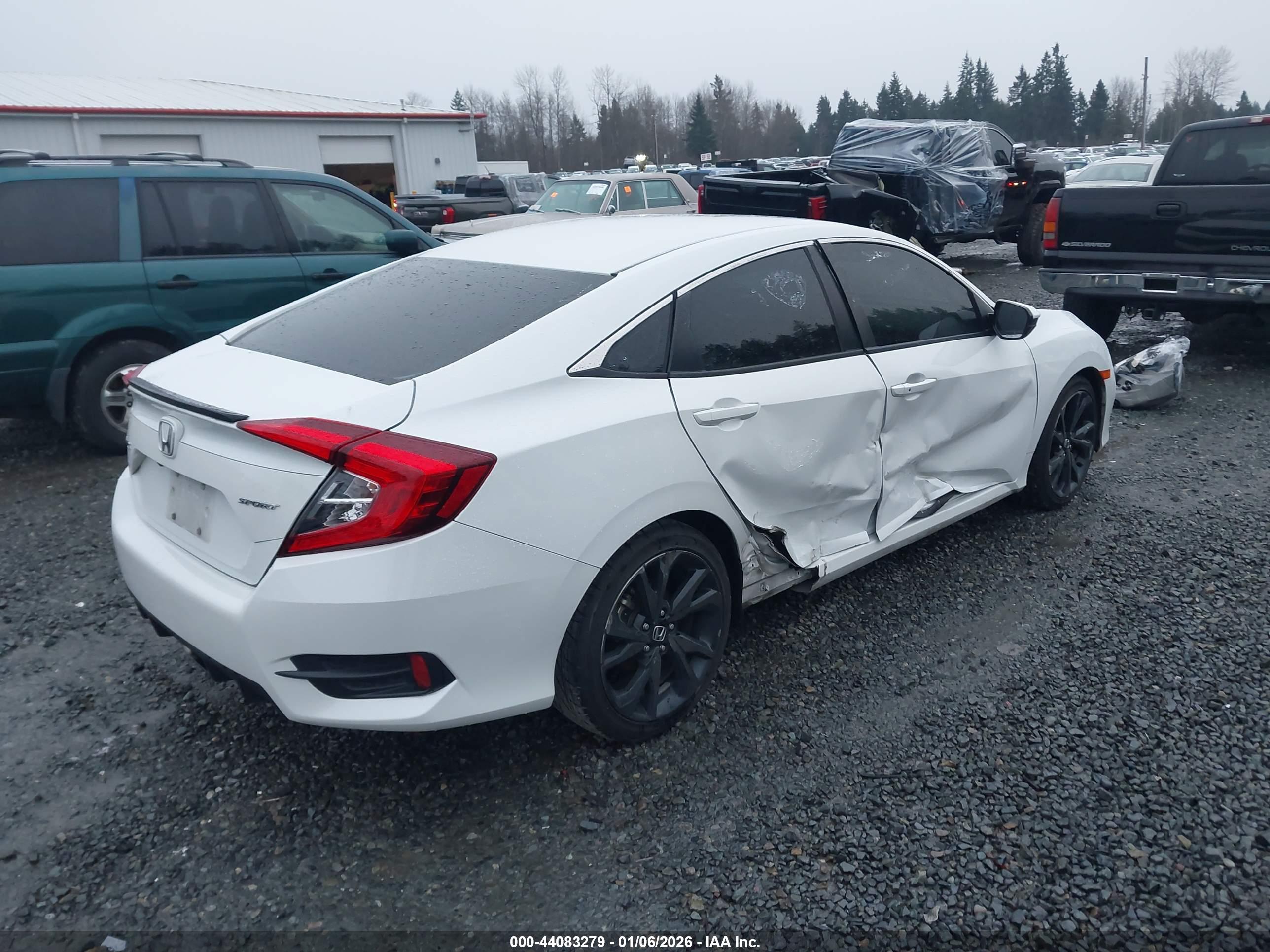 HONDA CIVIC image 4