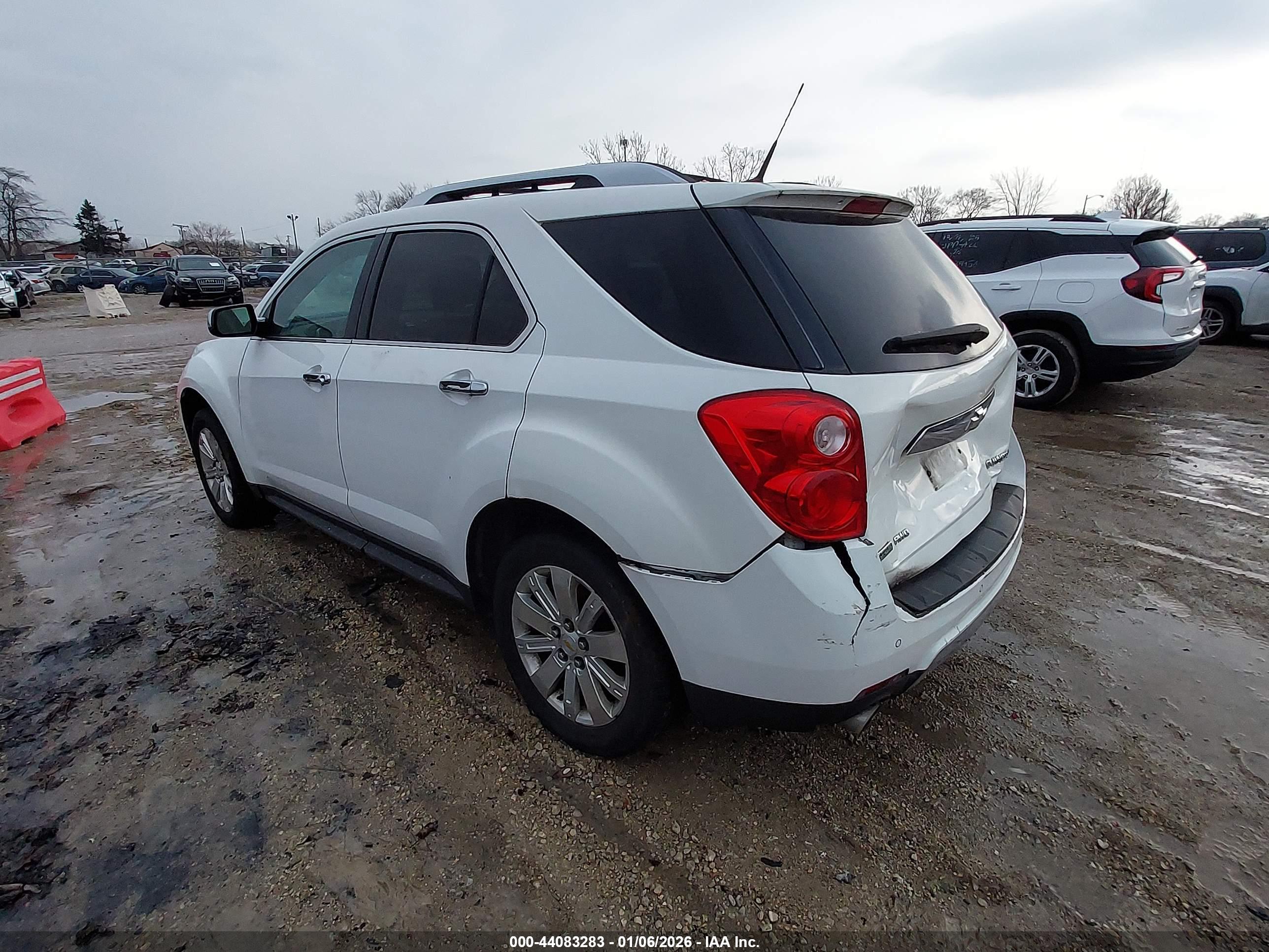 CHEVROLET EQUINOX image 3