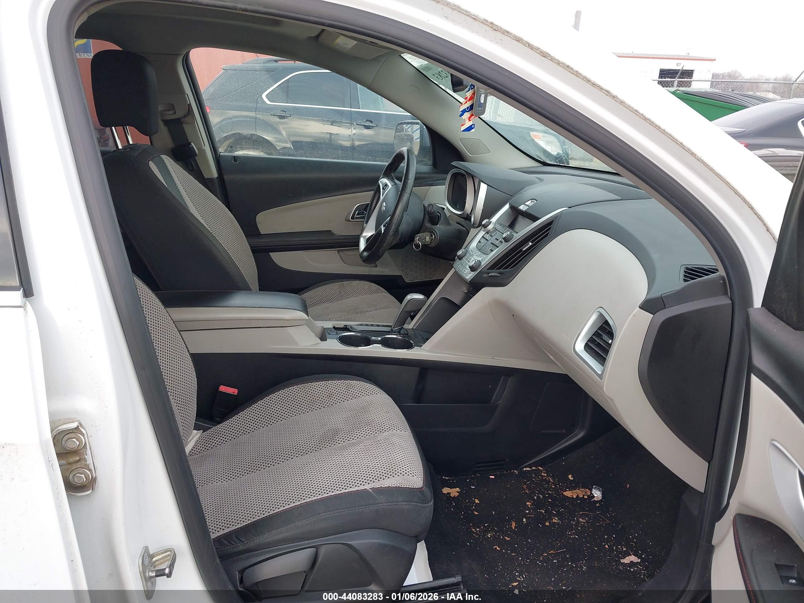 CHEVROLET EQUINOX image 5