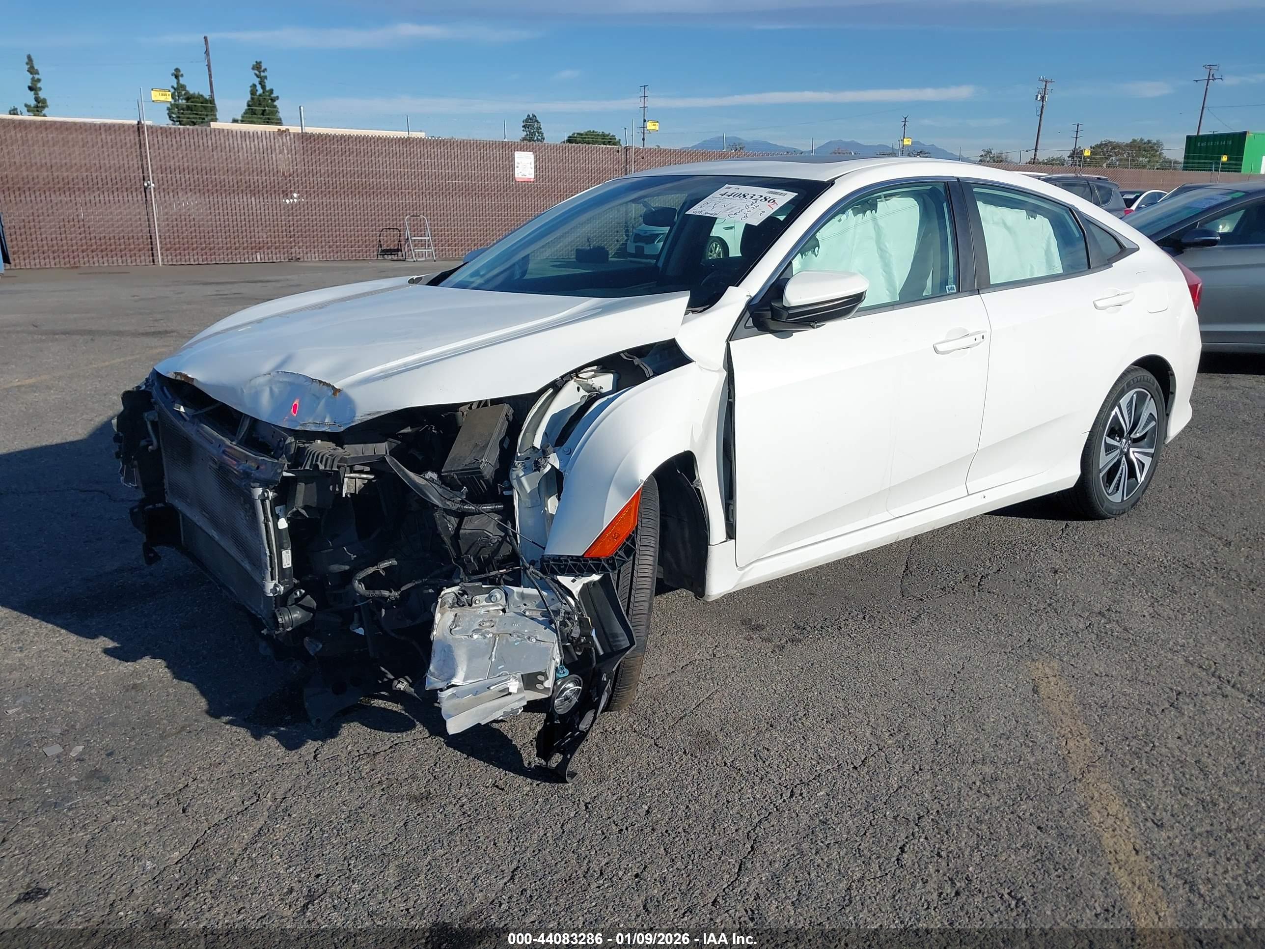 HONDA CIVIC image 2