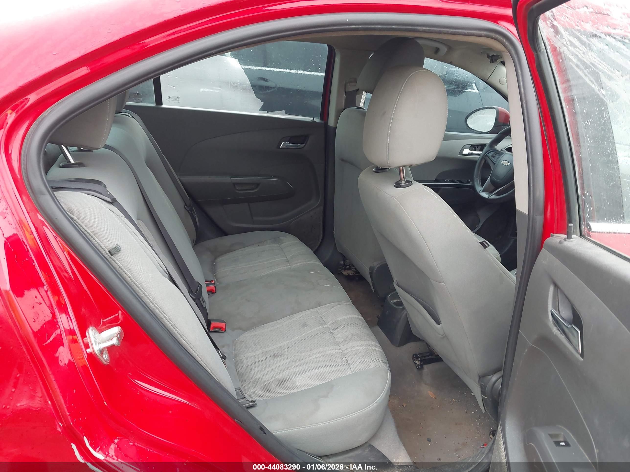 CHEVROLET SONIC image 8