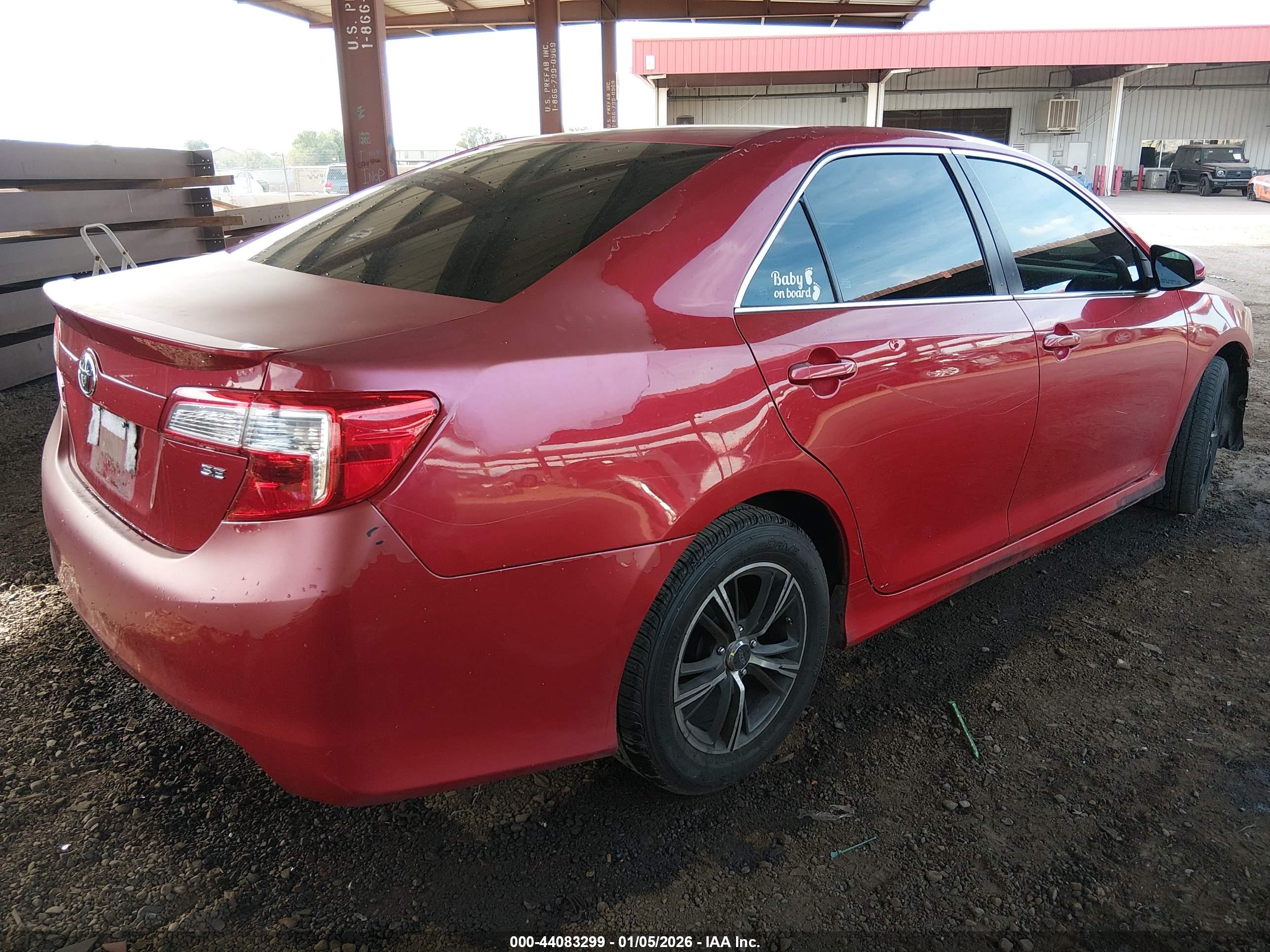 TOYOTA CAMRY image 4