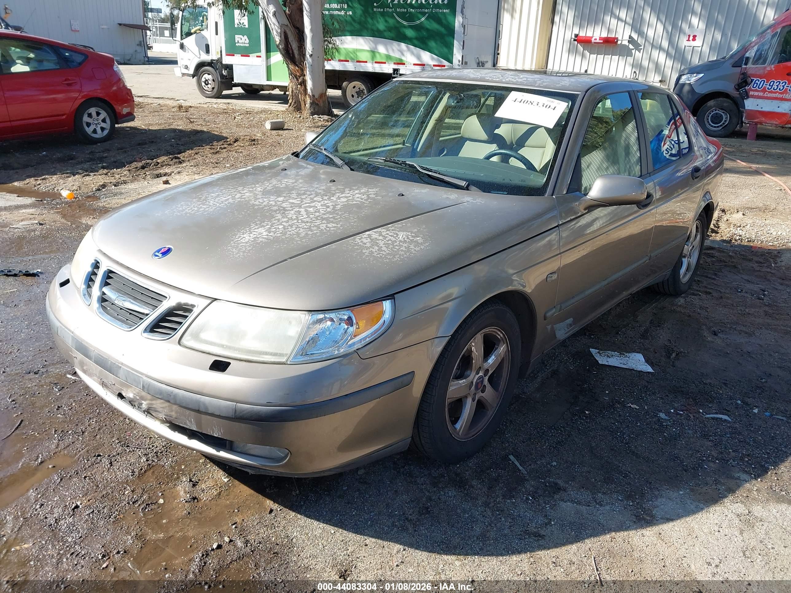 SAAB 9-5 image 2