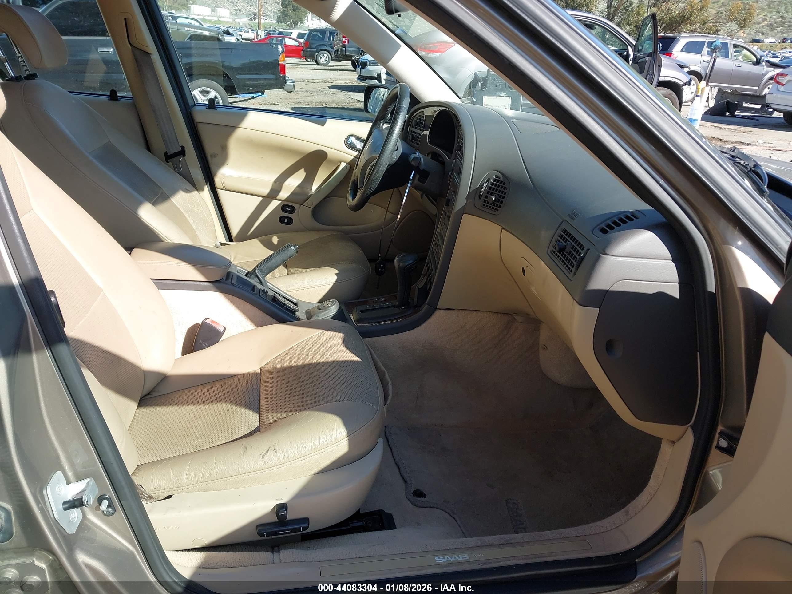 SAAB 9-5 image 5