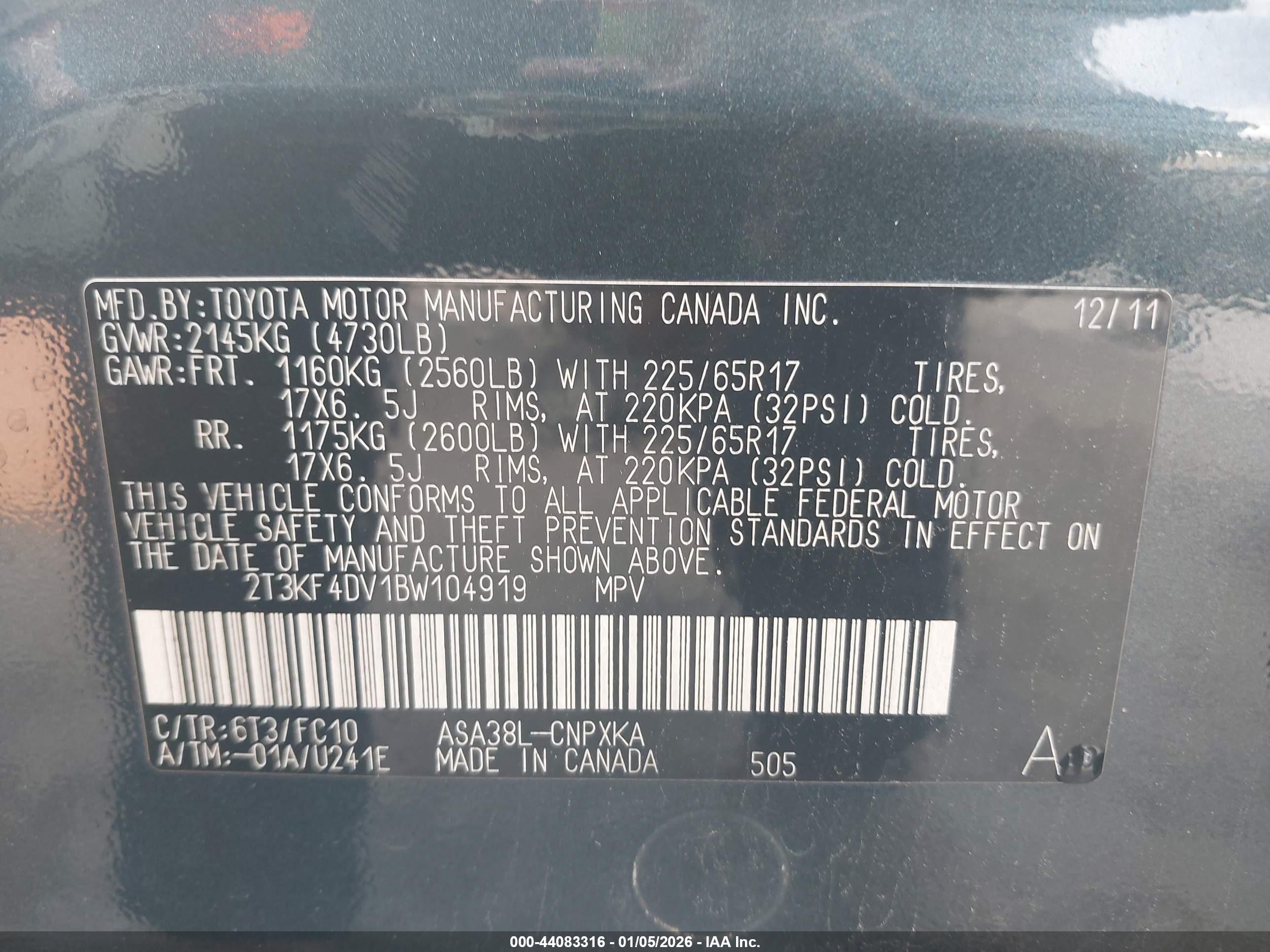 TOYOTA RAV4 image 9