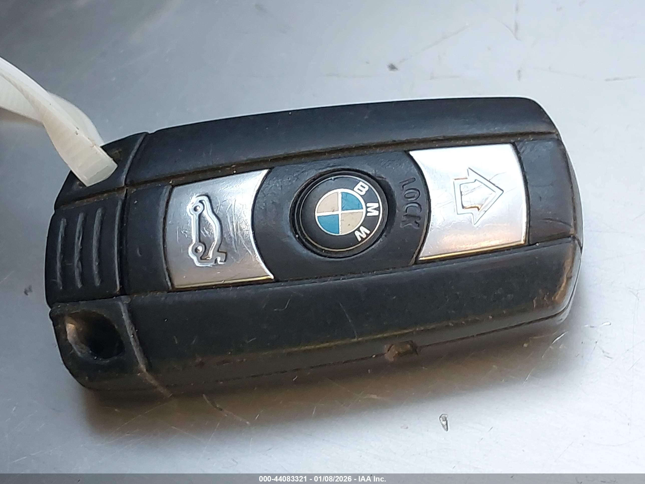 BMW 328I image 11
