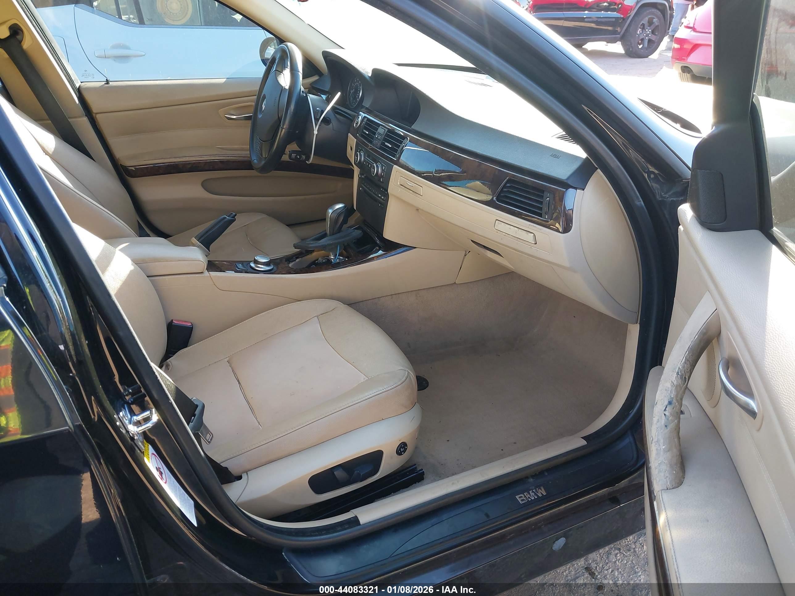 BMW 328I image 5