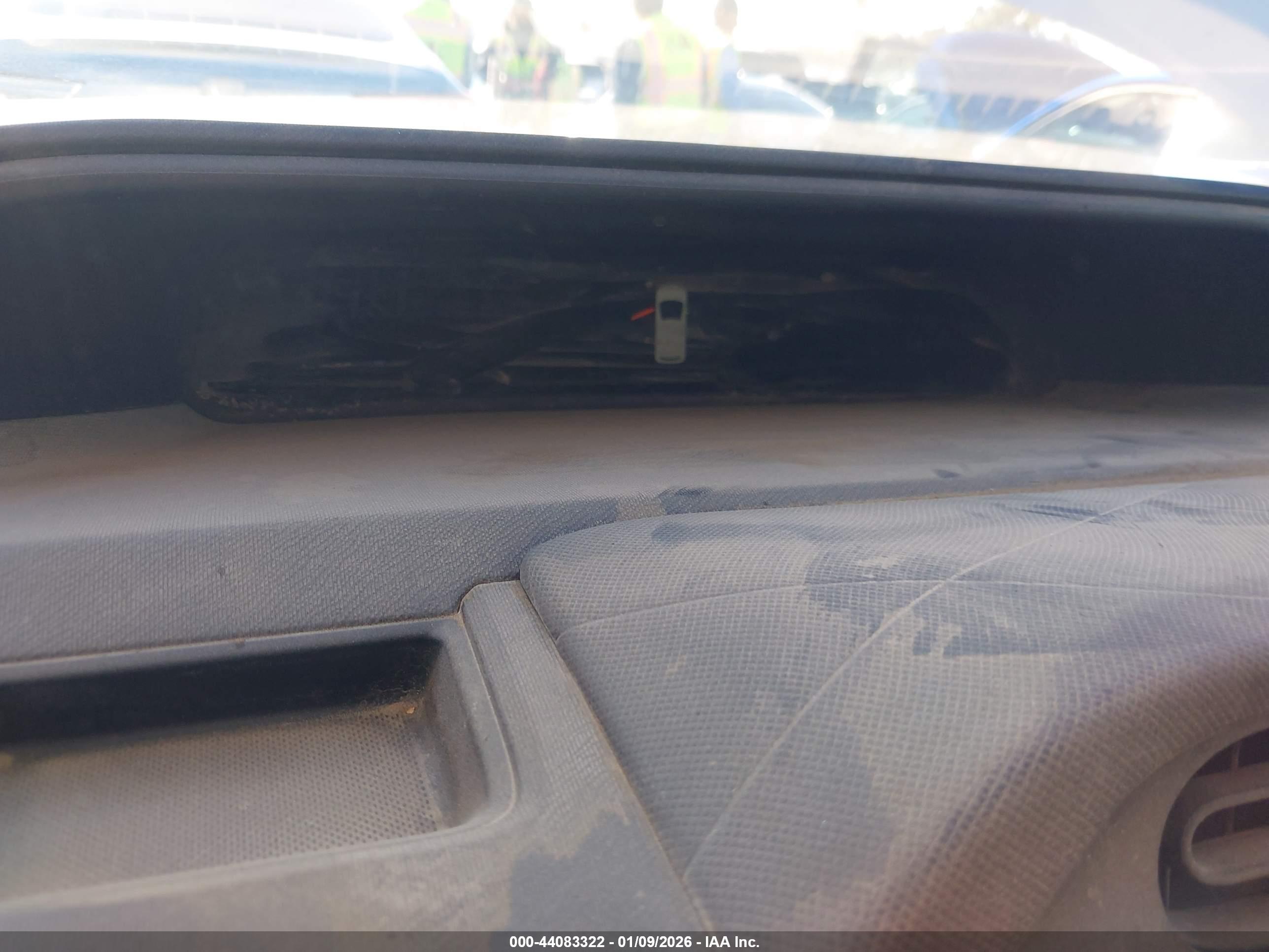 TOYOTA PRIUS image 7