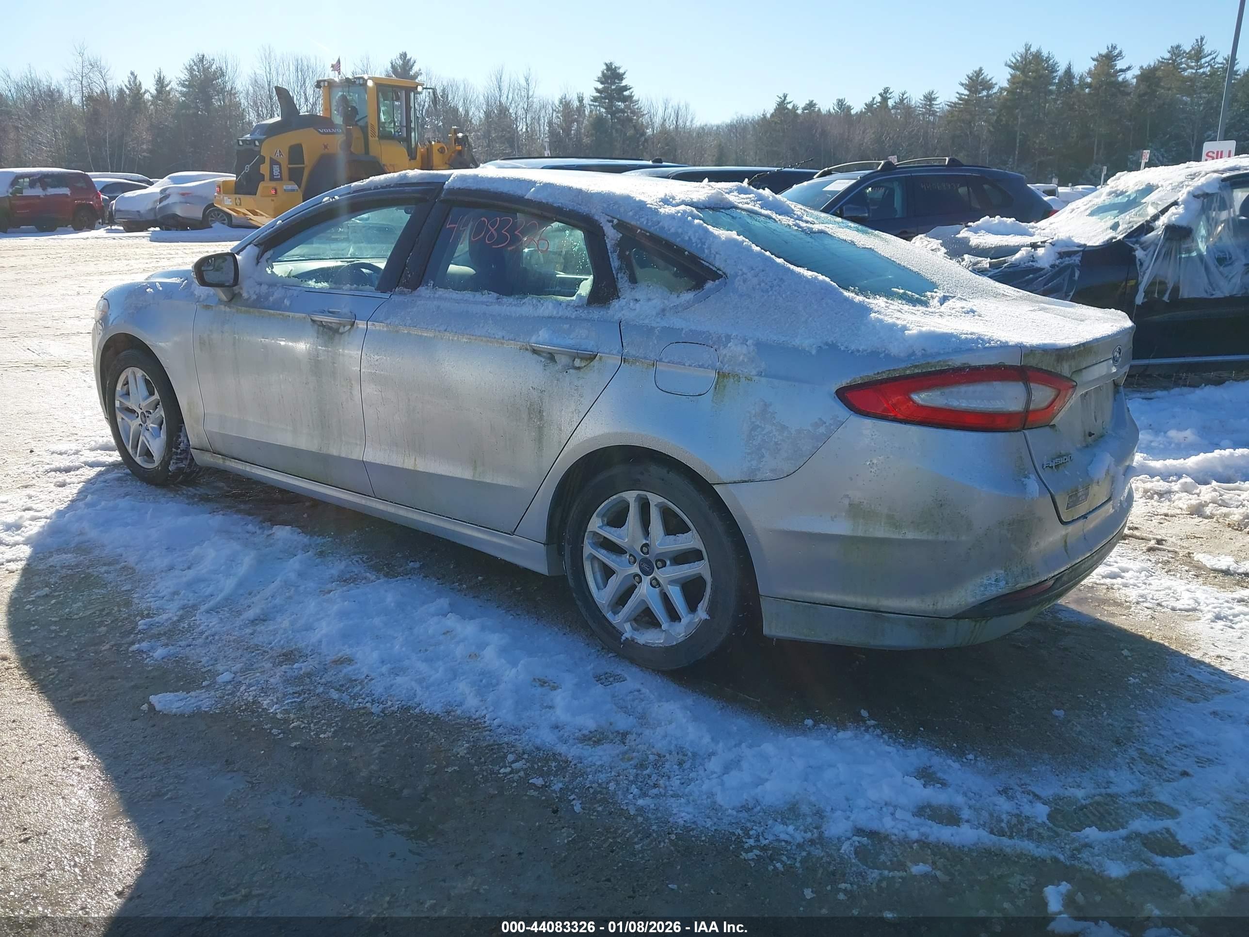 FORD FUSION image 3