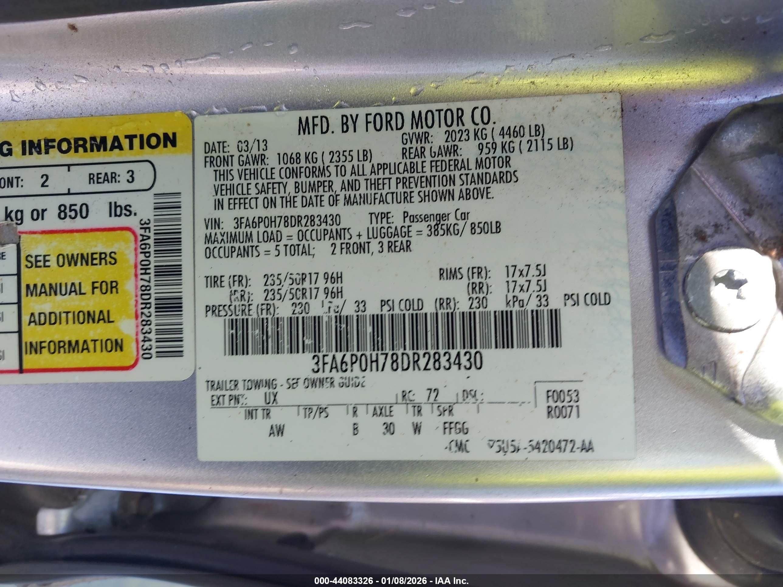 FORD FUSION image 9