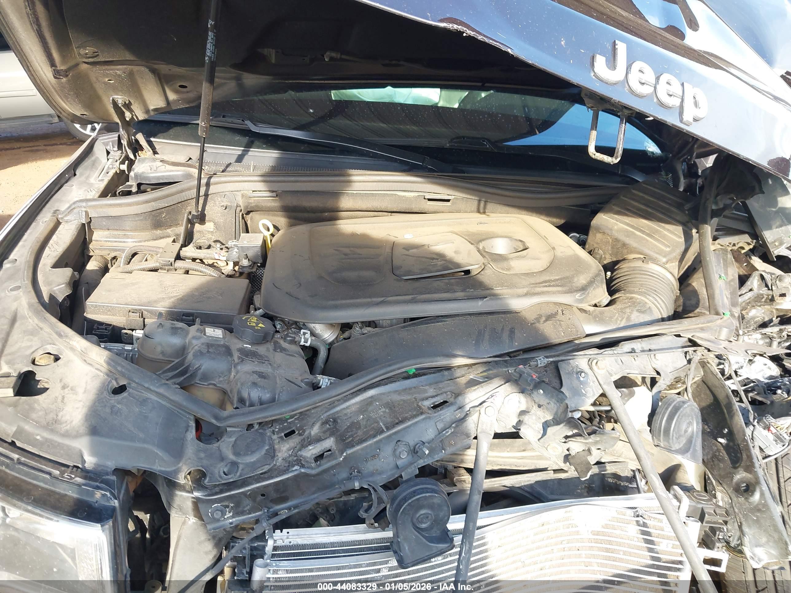 JEEP GRAND image 10