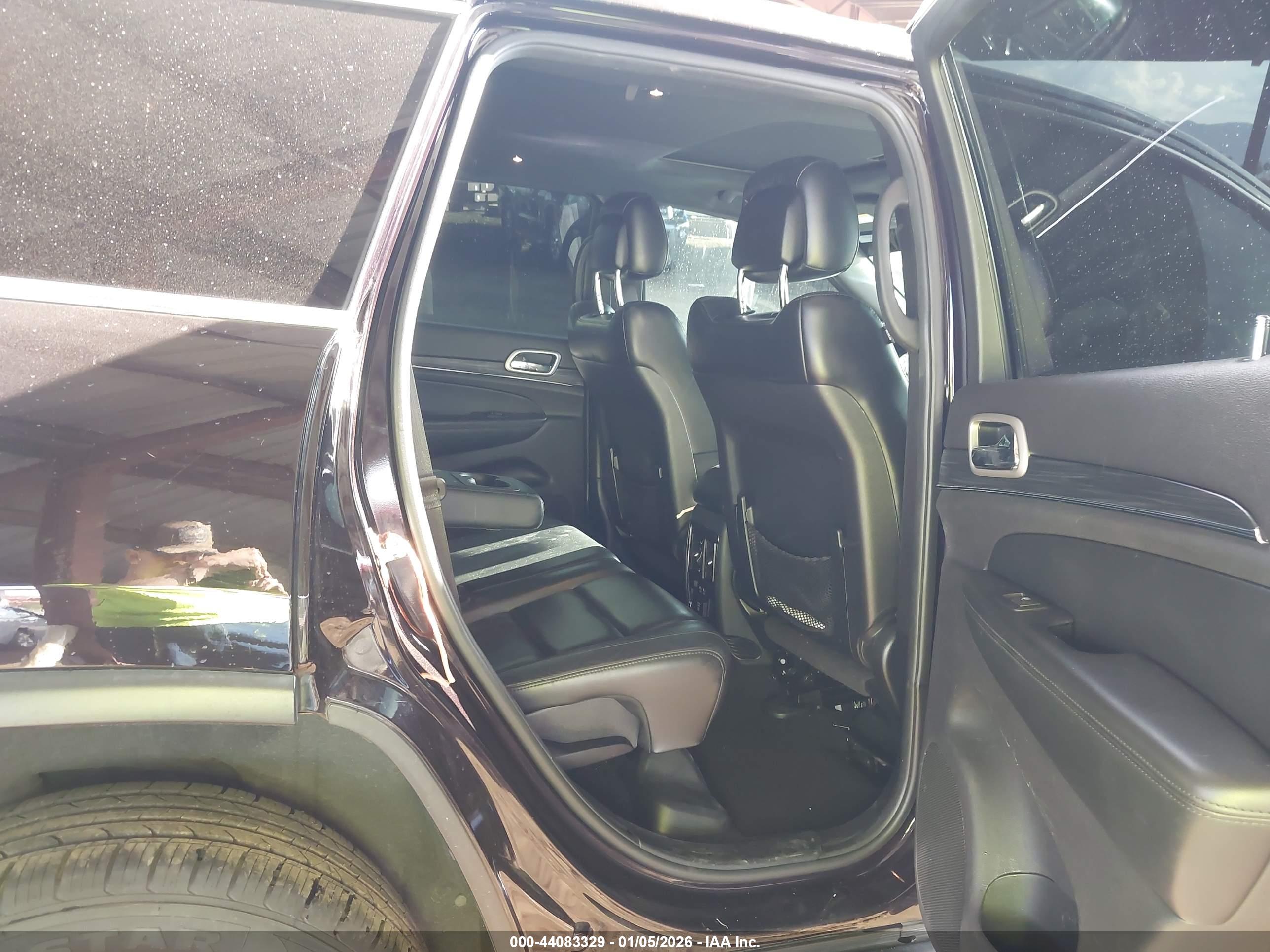 JEEP GRAND image 8