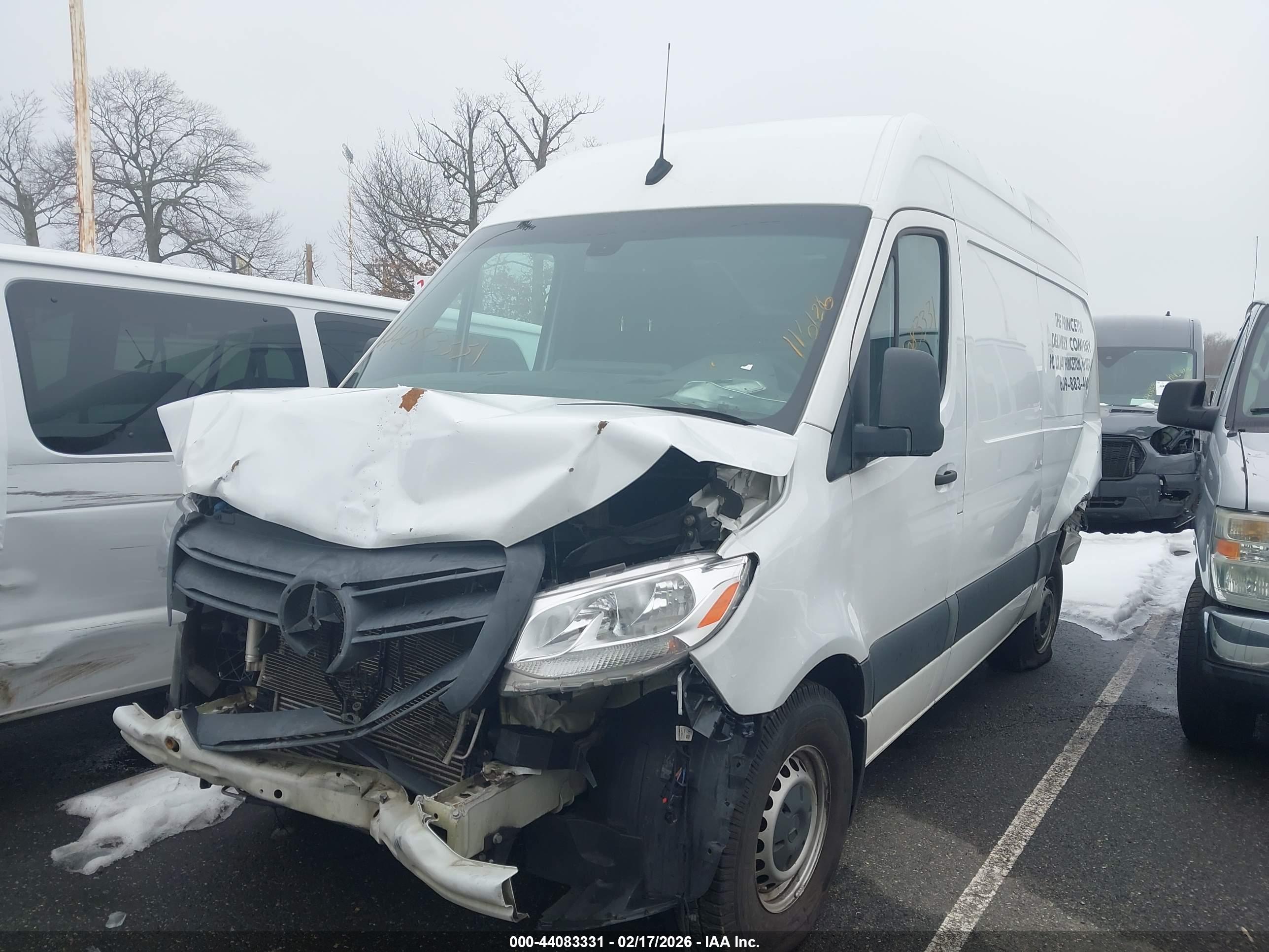 MERCEDES-BENZ SPRINTER image 2